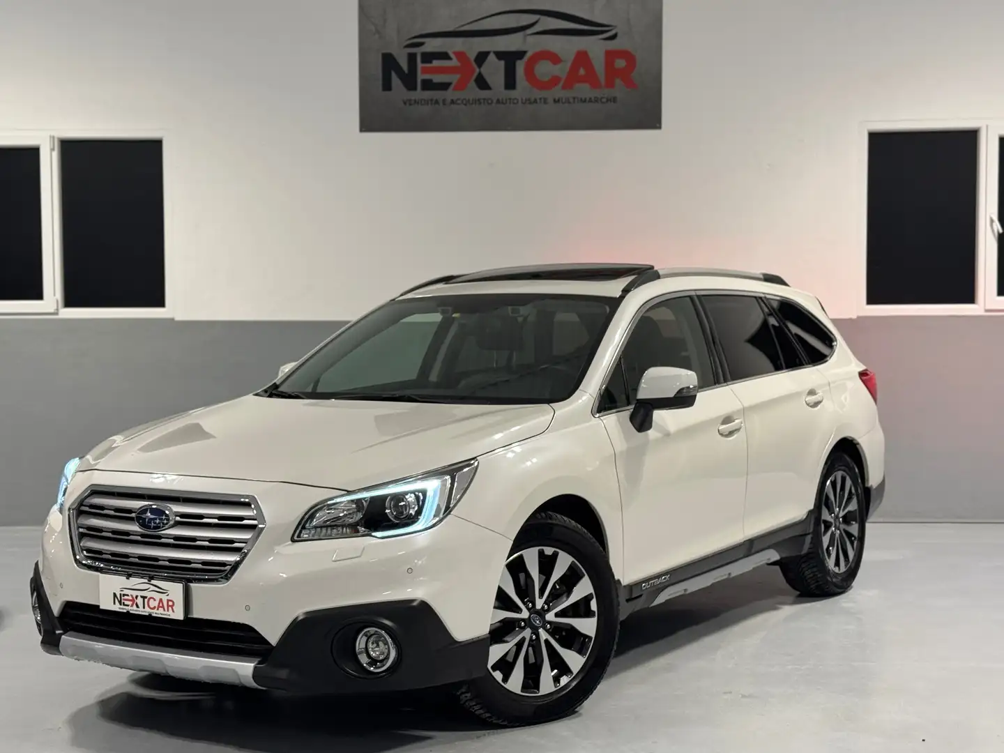 Subaru OUTBACK V 2.0d Unlimited lineartronic Tetto, Gancio traino Blanc - 1