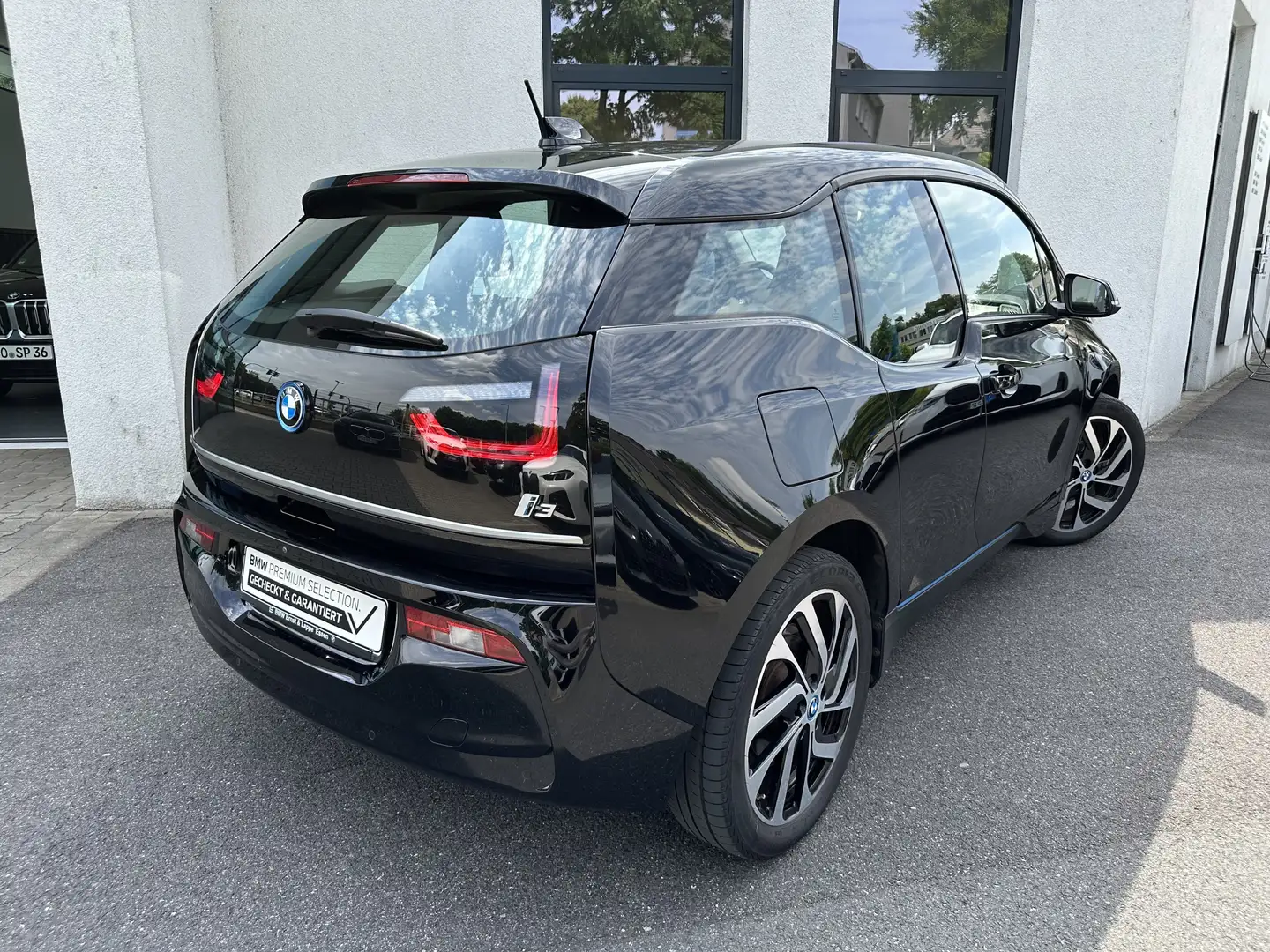 BMW i3 120Ah || NaviProf Kamera Sitzhzg Чёрный - 2