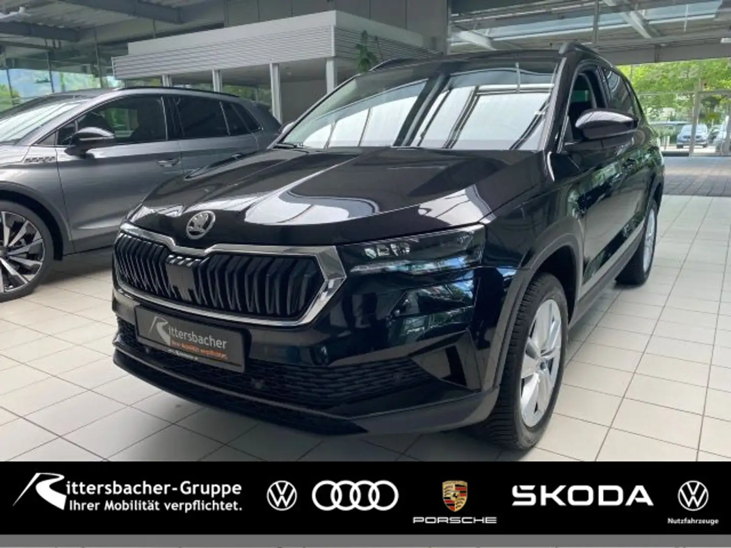 Skoda Karoq 1.5 TSI DSG Selection Navi Kamera Matrix Negro - 1