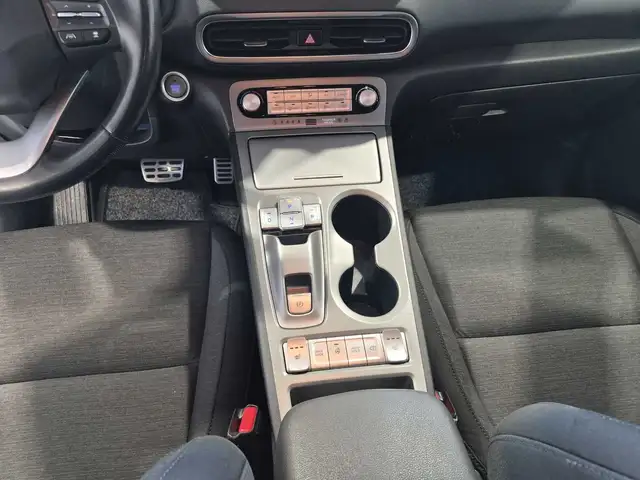 Hyundai Kona view 12