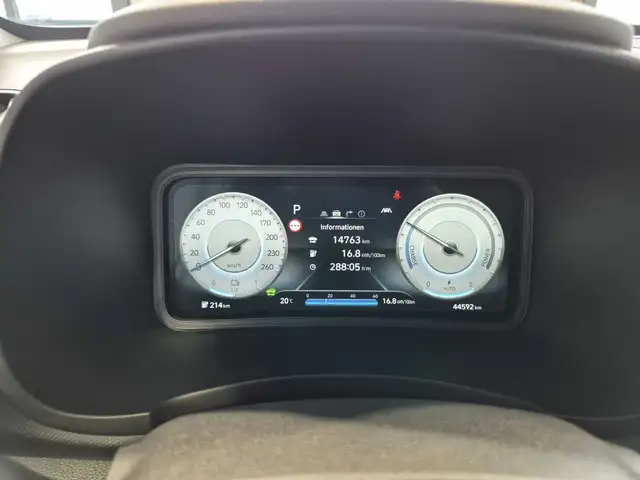 Hyundai Kona view 7