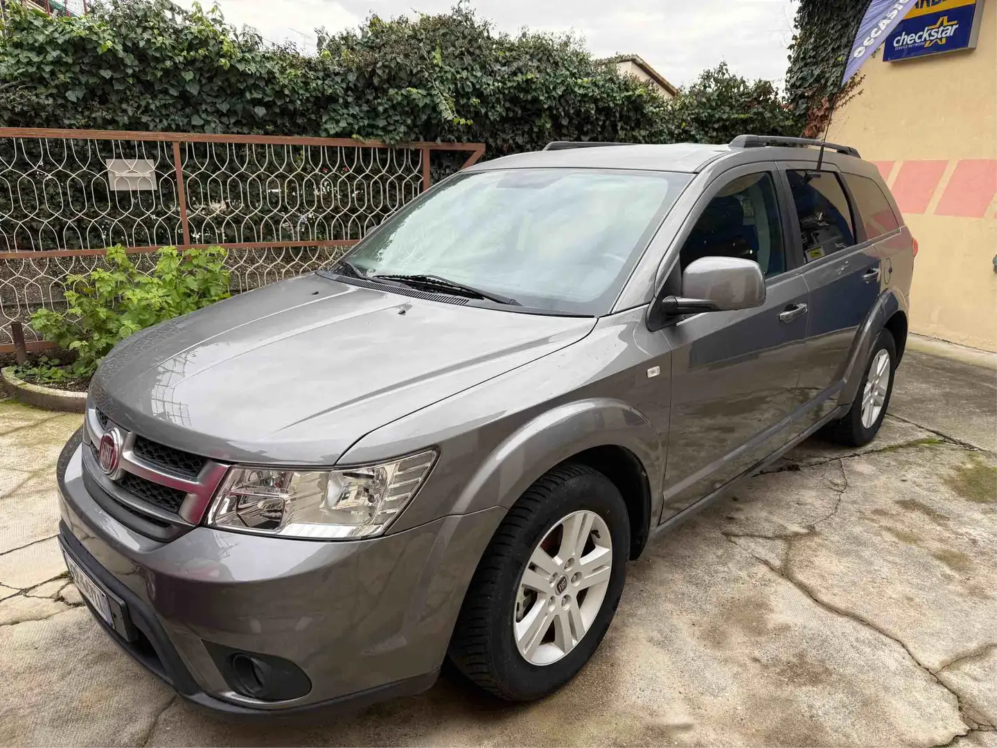 Fiat Freemont Freemont 2.0 mjt 16v Urban 170cv Grigio - 1