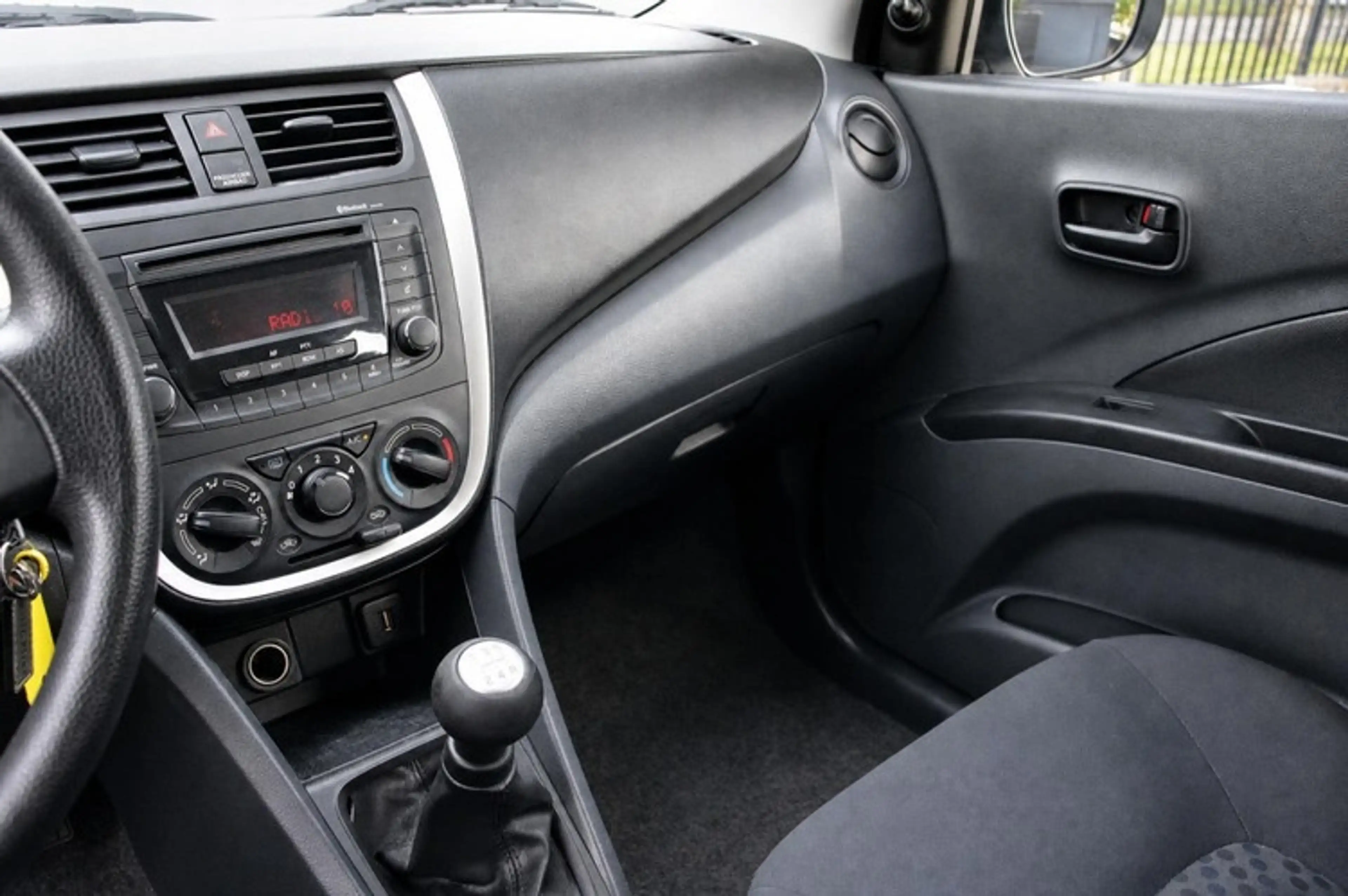 Suzuki Celerio 1.0 Comfort — photo 12