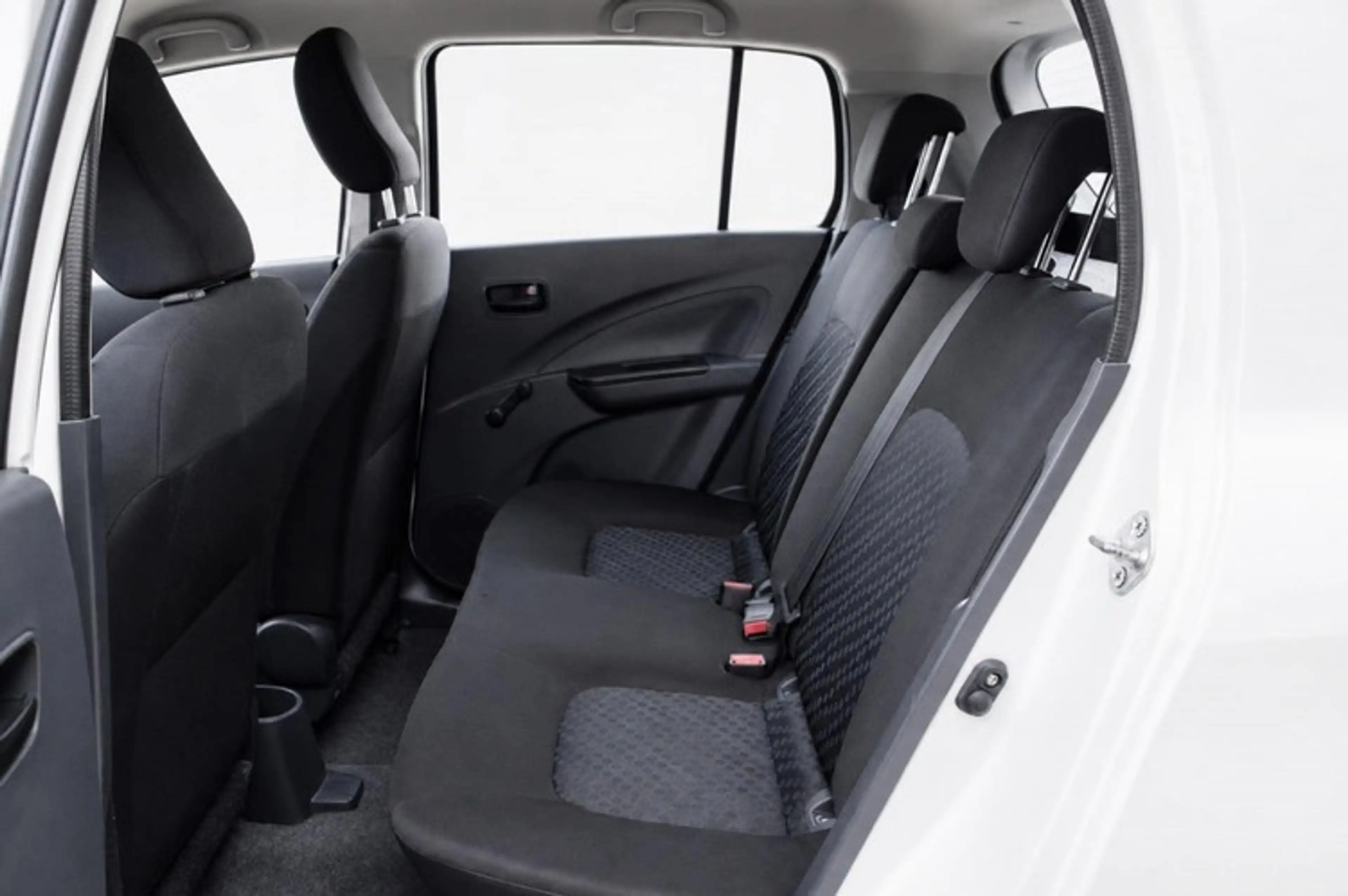 Suzuki Celerio 1.0 Comfort — photo 15