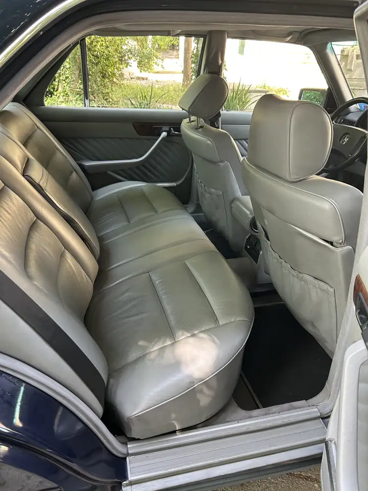 Mercedes-Benz S 300 SE, foto 6