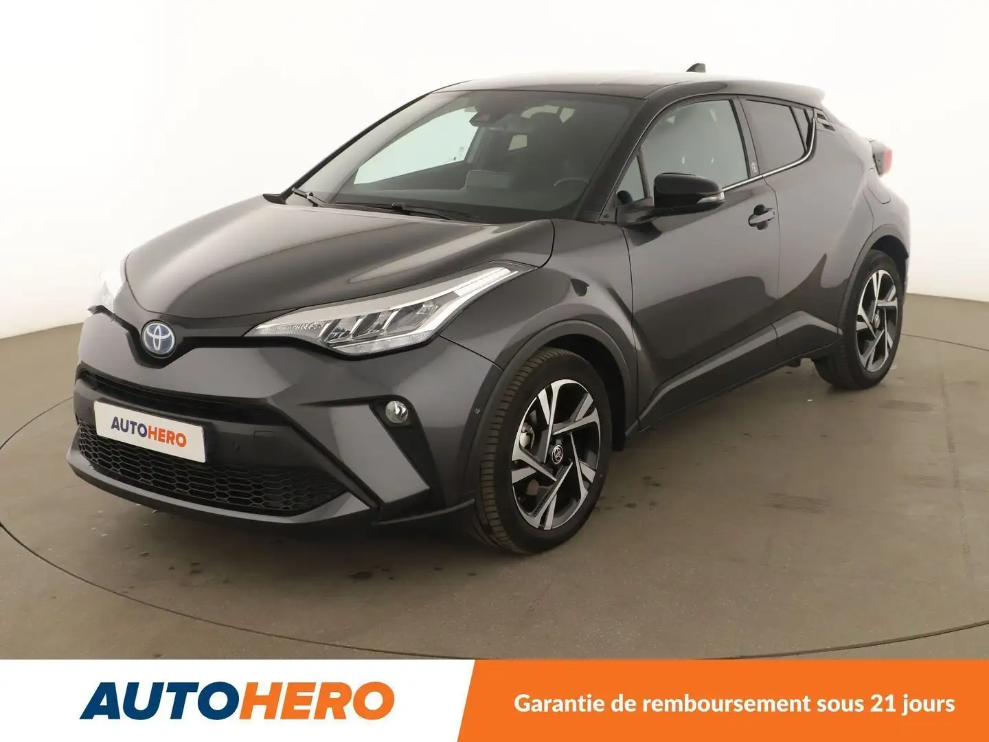 Toyota C-HR 2.0 Hybride Gris - 1