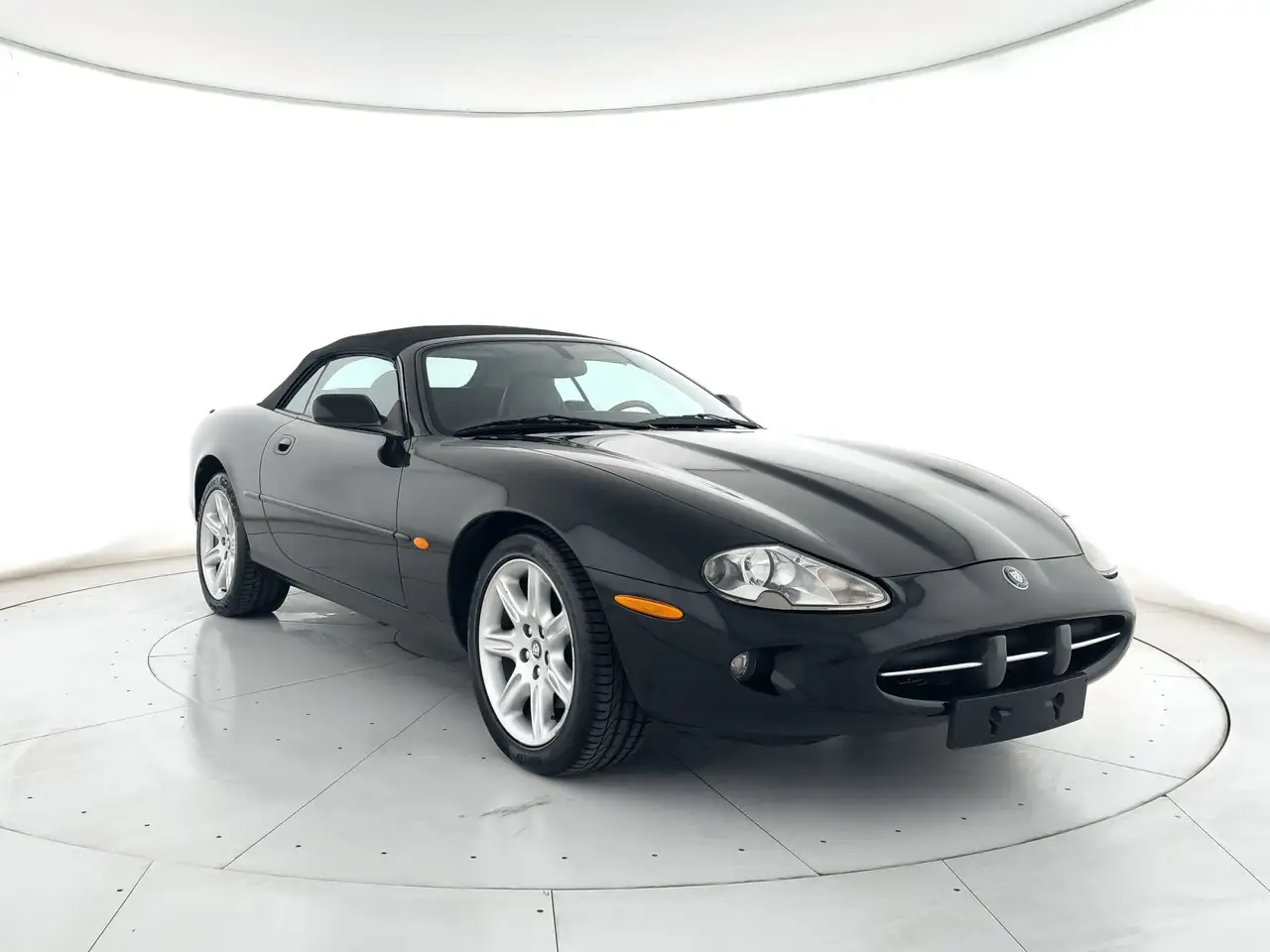 Jaguar XK 8 Convertible 4.0 PELLE+C.18" OTTIME COND., foto 2