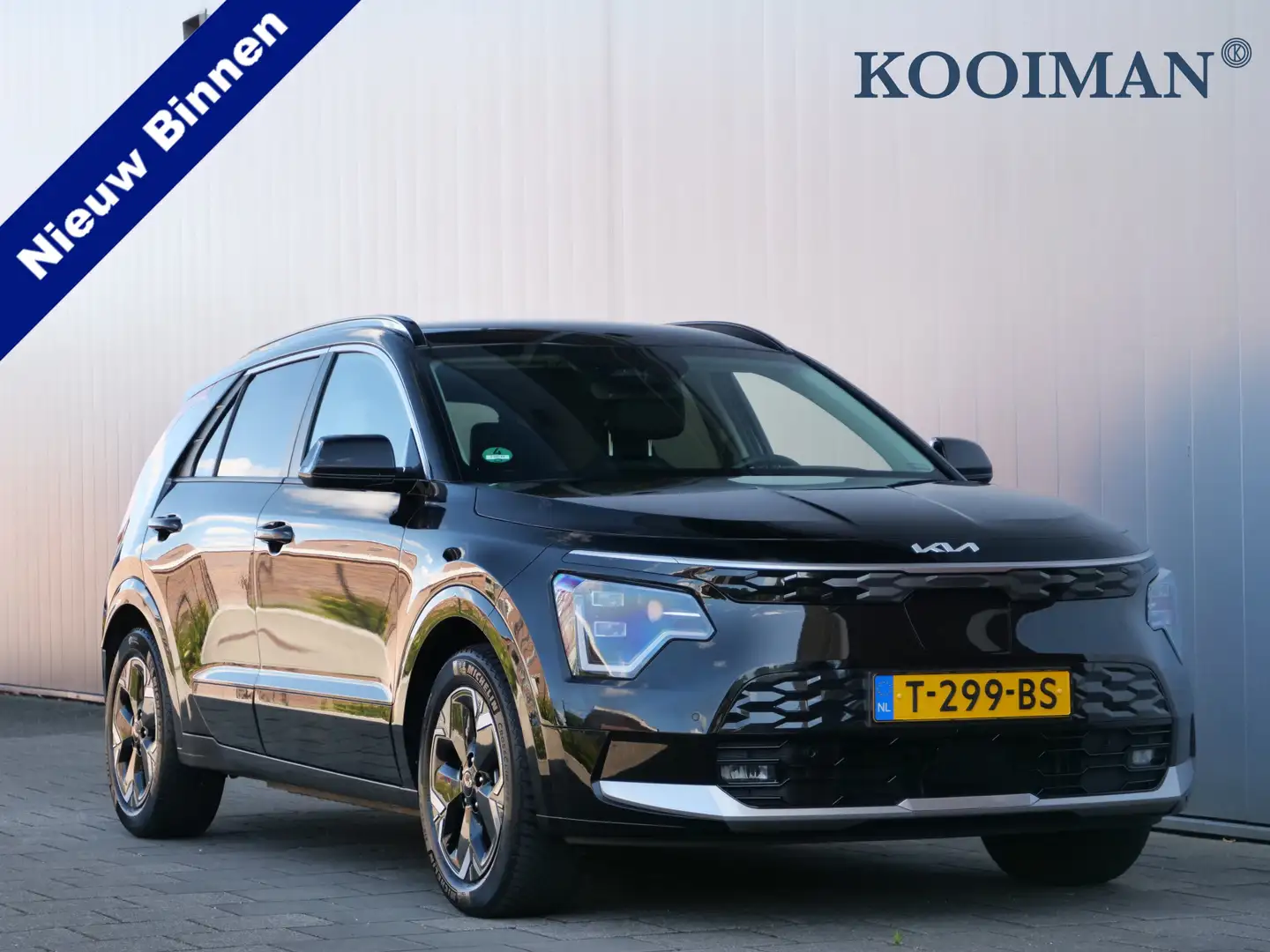 Kia e-Niro EV Dynamic Line 64.8 kWh 204 Pk Navigatie / Stoelv Zwart - 1