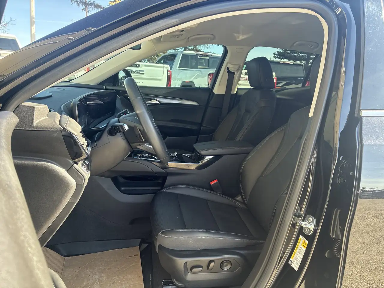 Buick Envision снимка Buick Envision