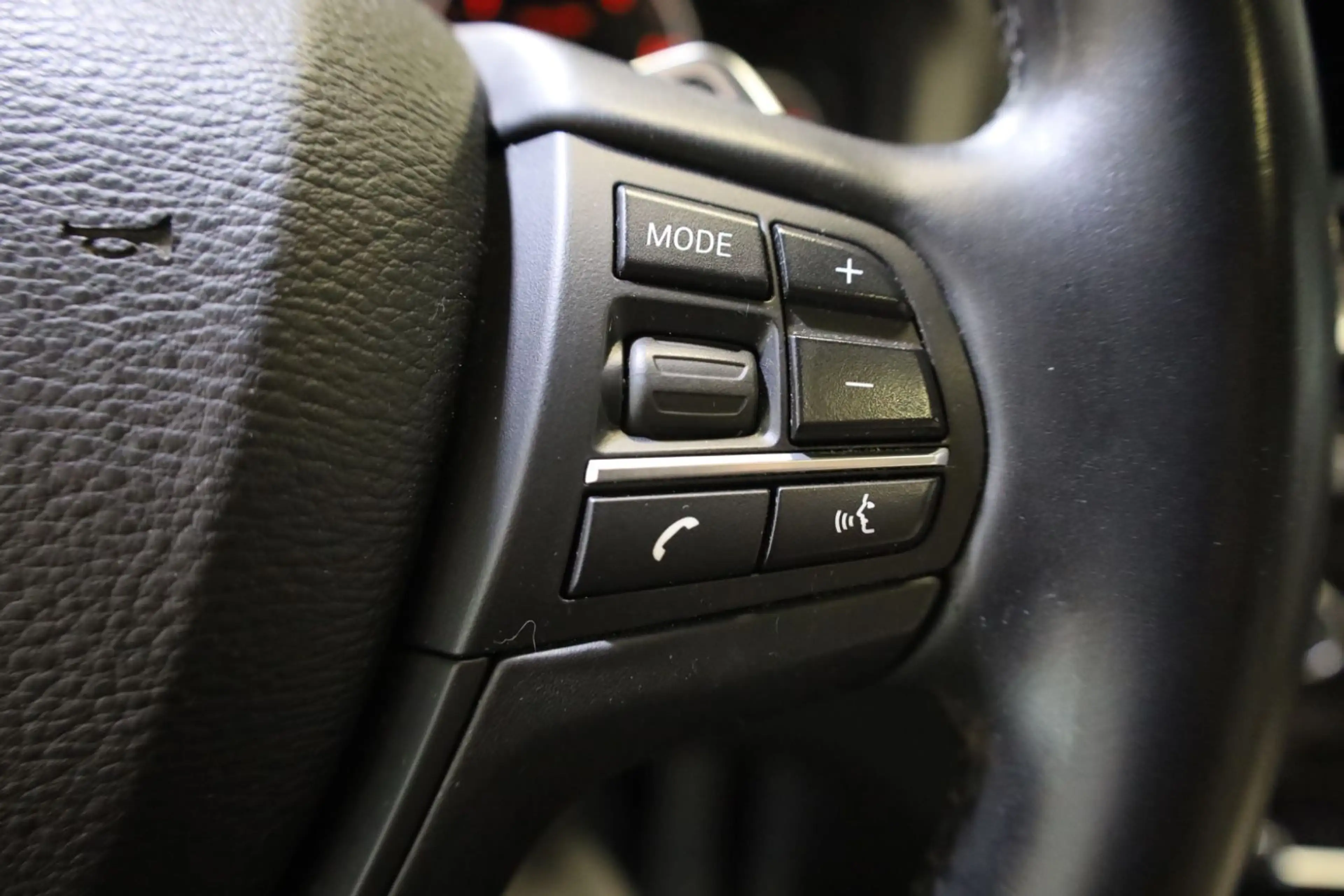 BMW X4 xDrive 35 d M-Sport/Leder/Schiebedach/Head-Up — photo 15