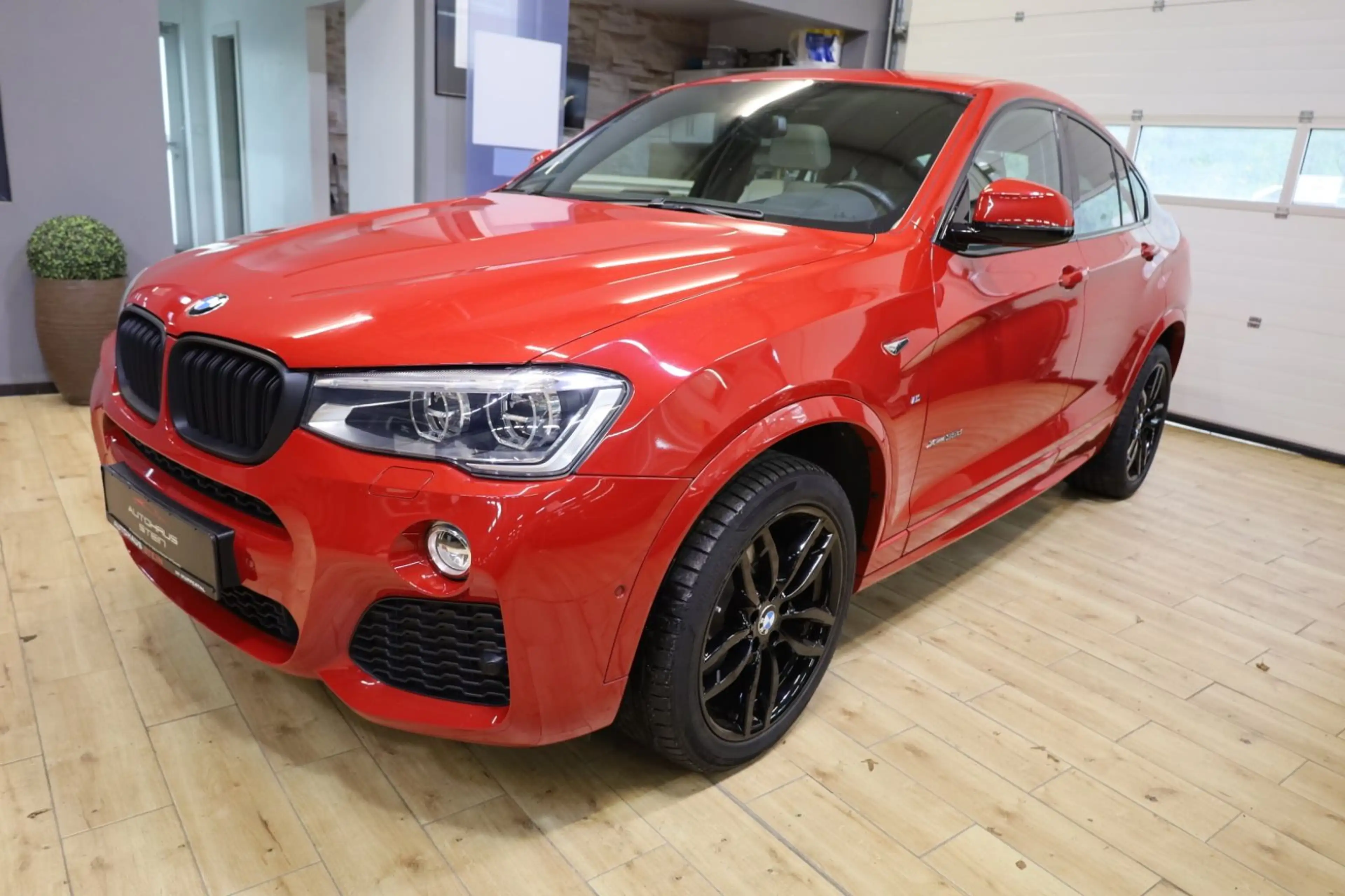 BMW X4 xDrive 35 d M-Sport/Leder/Schiebedach/Head-Up