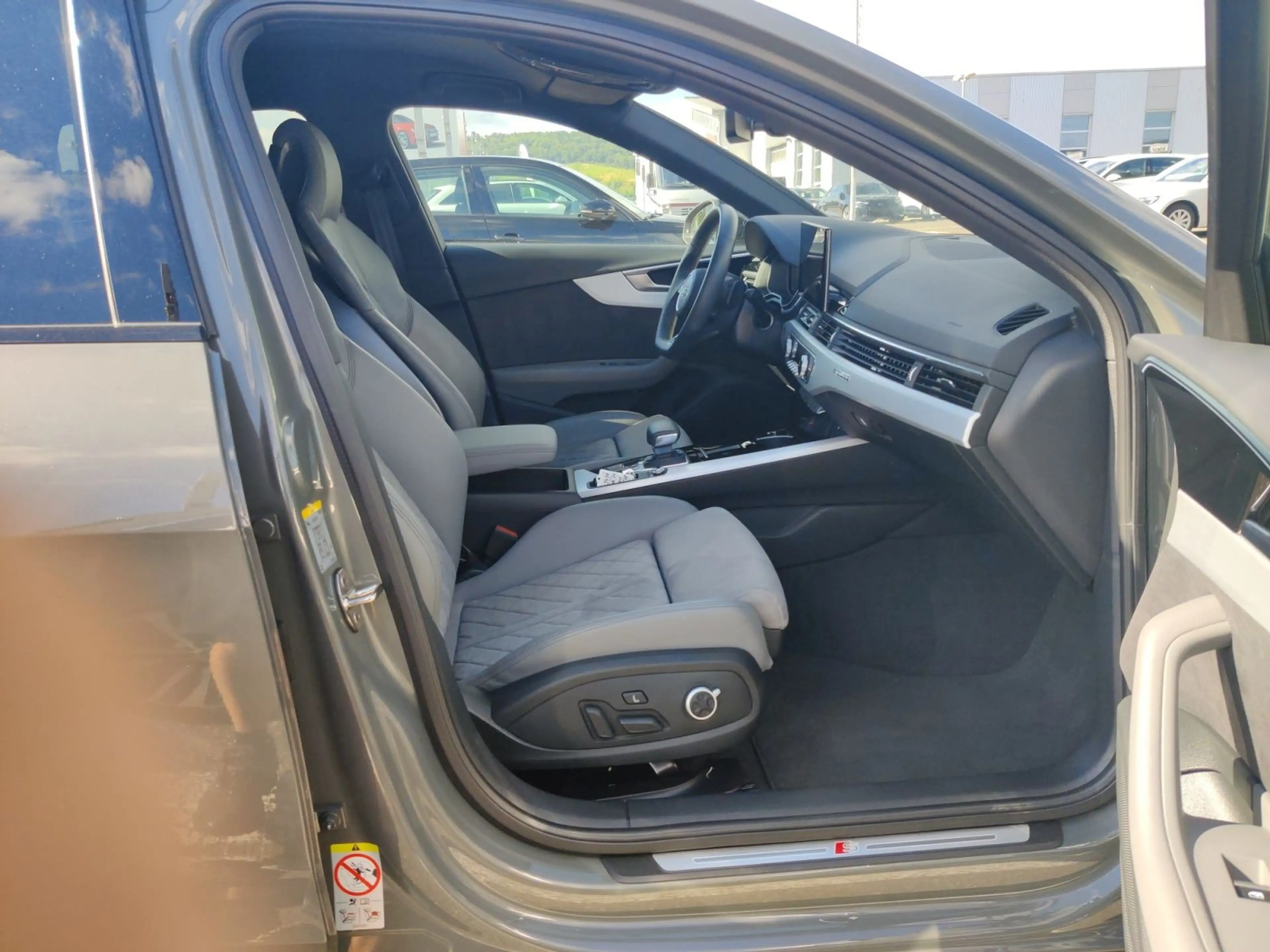 Audi S4 55 TDI q. Tiptr., Matrix, AHK, Ambiente — photo 15