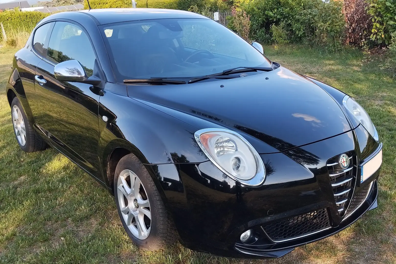 Alfa Romeo MiTo 1.3 JTDM Euro5 prête a immatriculer Zwart - 1