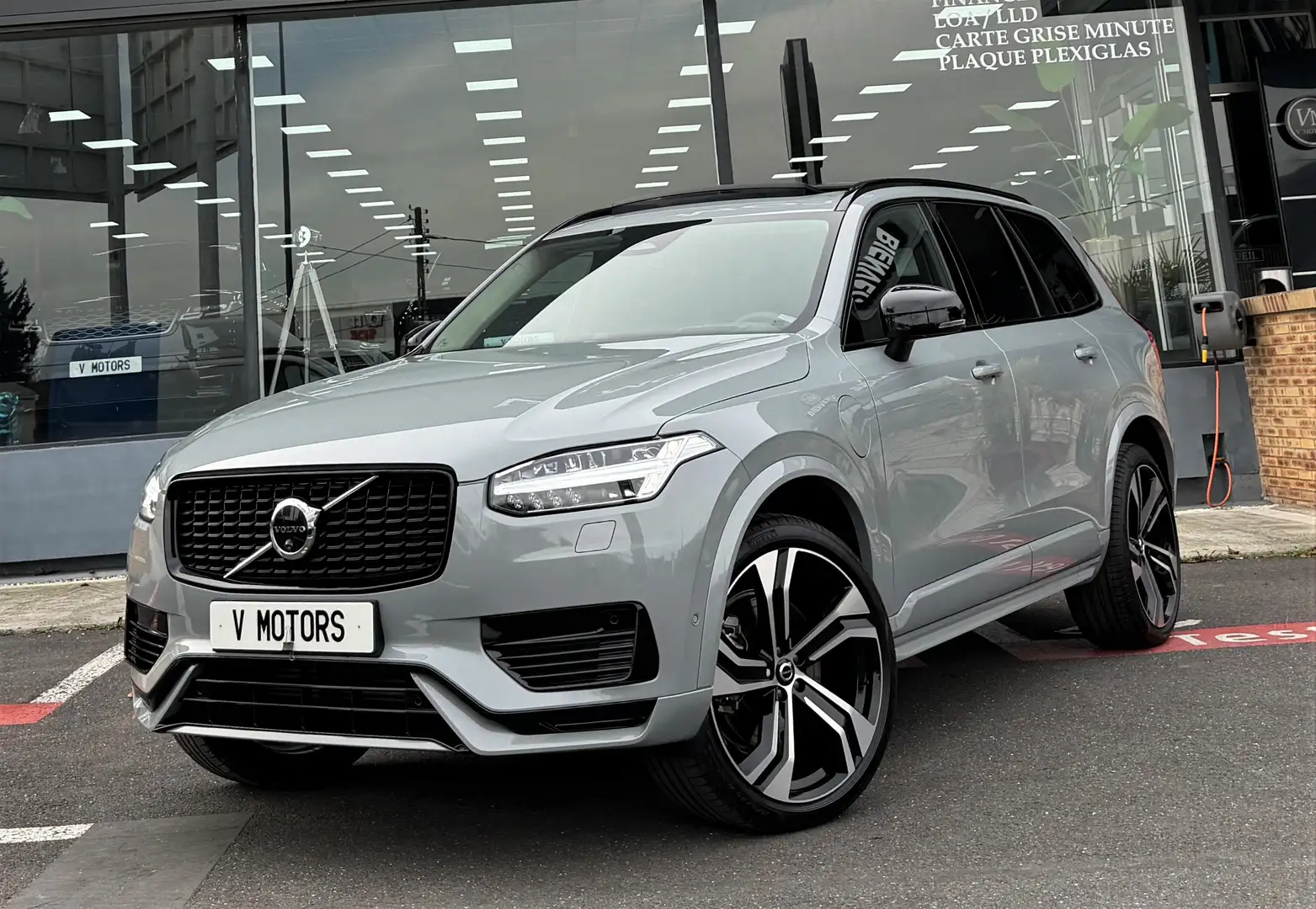 Volvo XC90 II T8 AWD Dark 455 Design' 7PL New Full 1er Main Gris - 1
