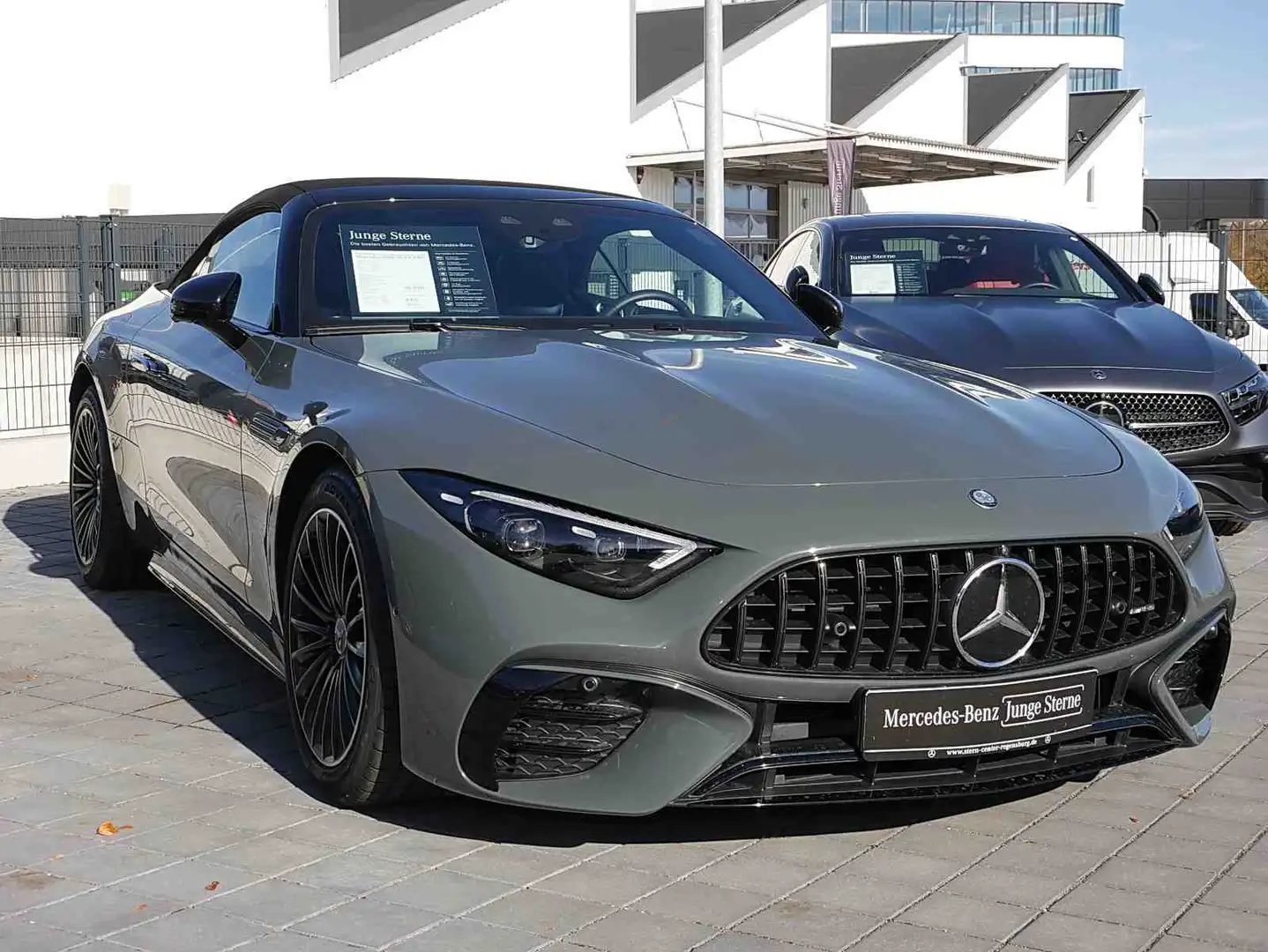 Mercedes-Benz SL 43 AMG V8-Styling-Paket+DISTRONIC+MEMORY+360° Gris - 2