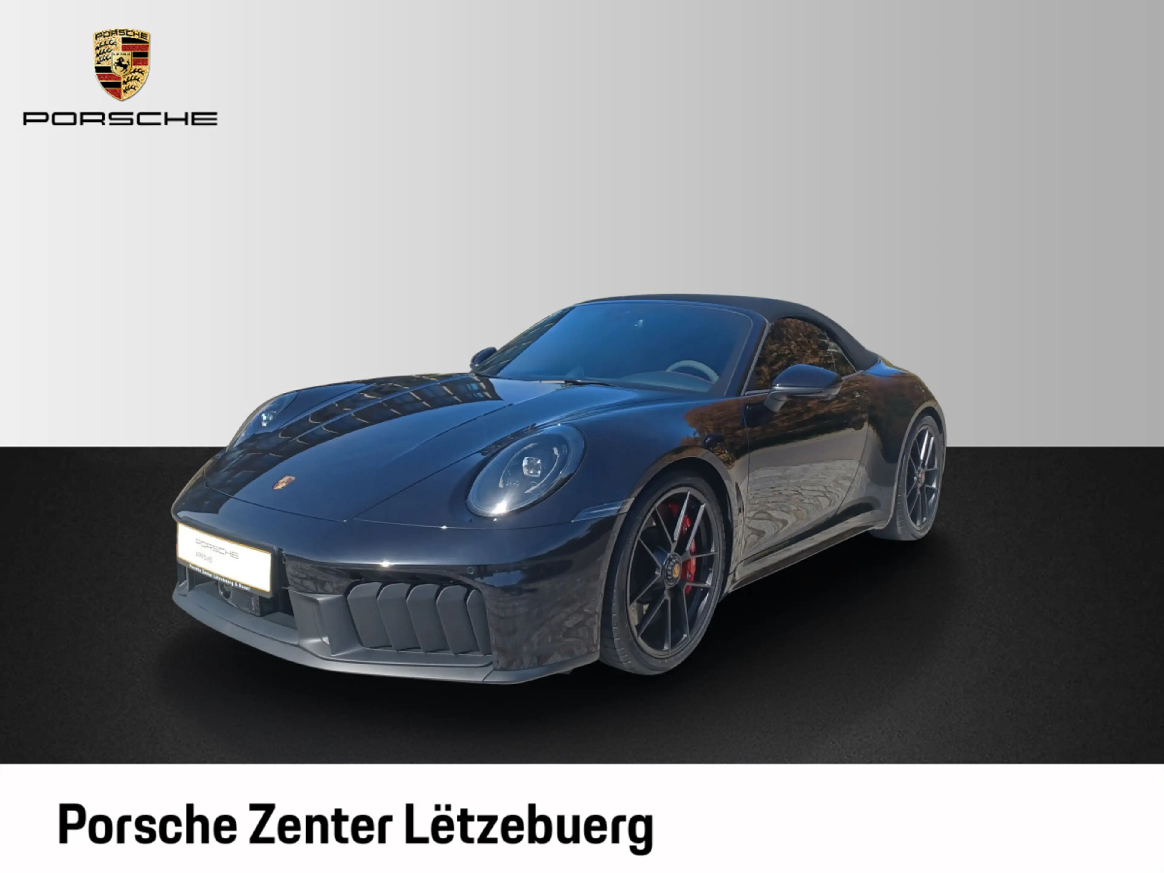 Porsche 911 Carrera 4 GTS Cabriolet — photo 2
