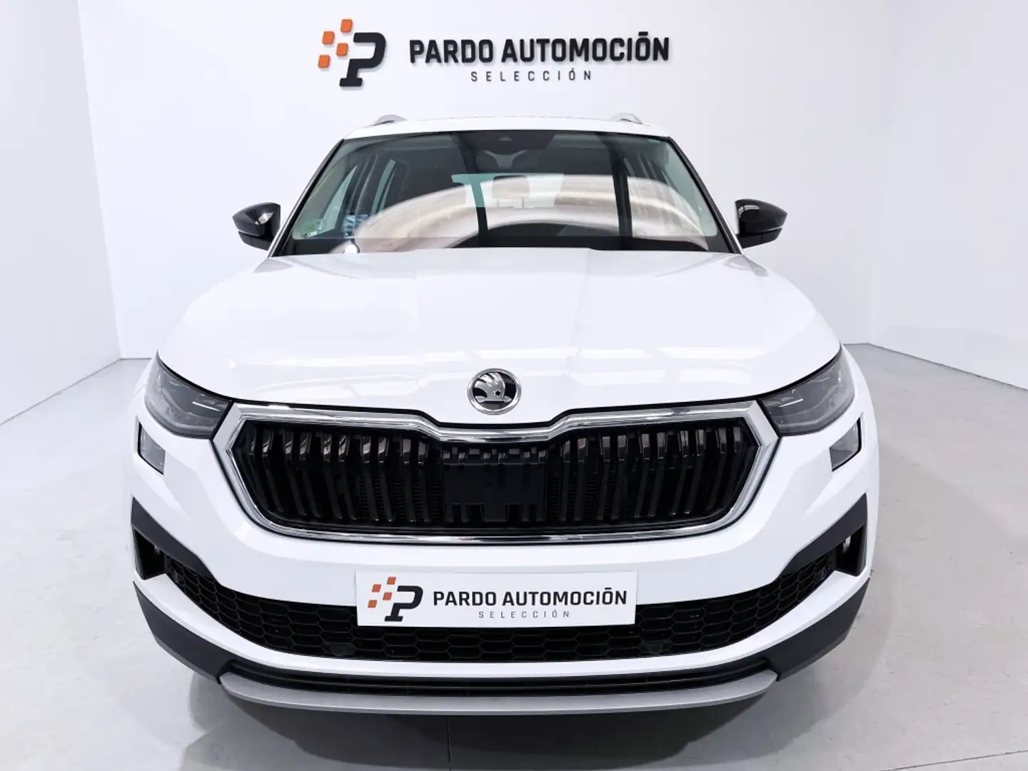Skoda Kodiaq 2.0TDI AB tech Ambition 4x2 DSG 110kW Blanco - 2