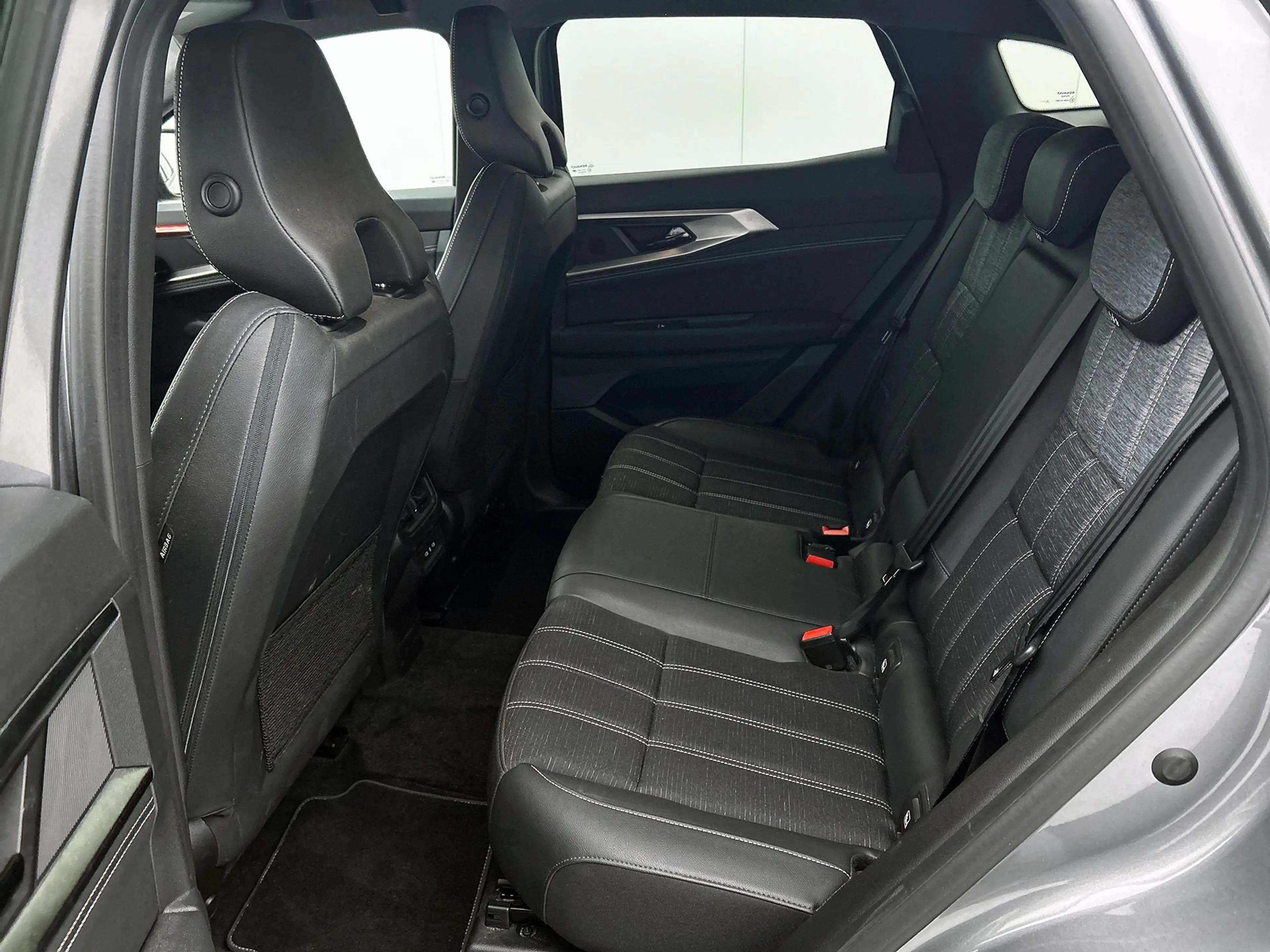 Renault Austral 1.3 mild hybrid 160 X-Tronic techno Automaat | Ada — photo 32