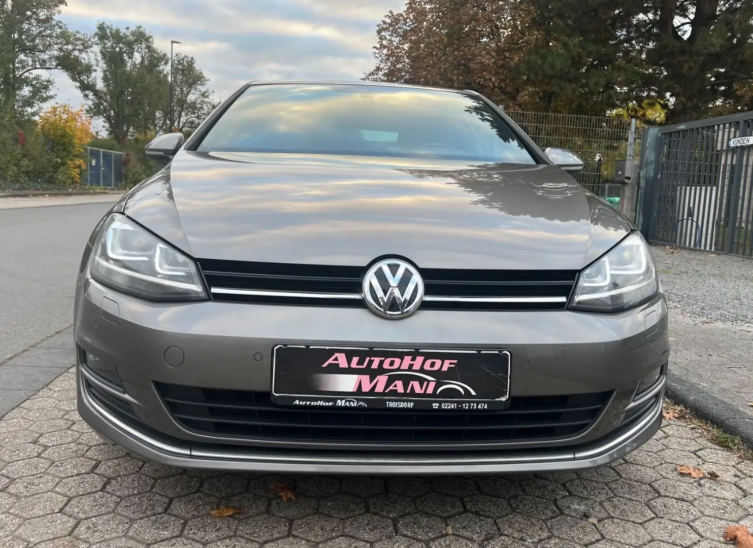Volkswagen Golf VII Lim 2.0 Highline/R-line/DSG Gris - 2
