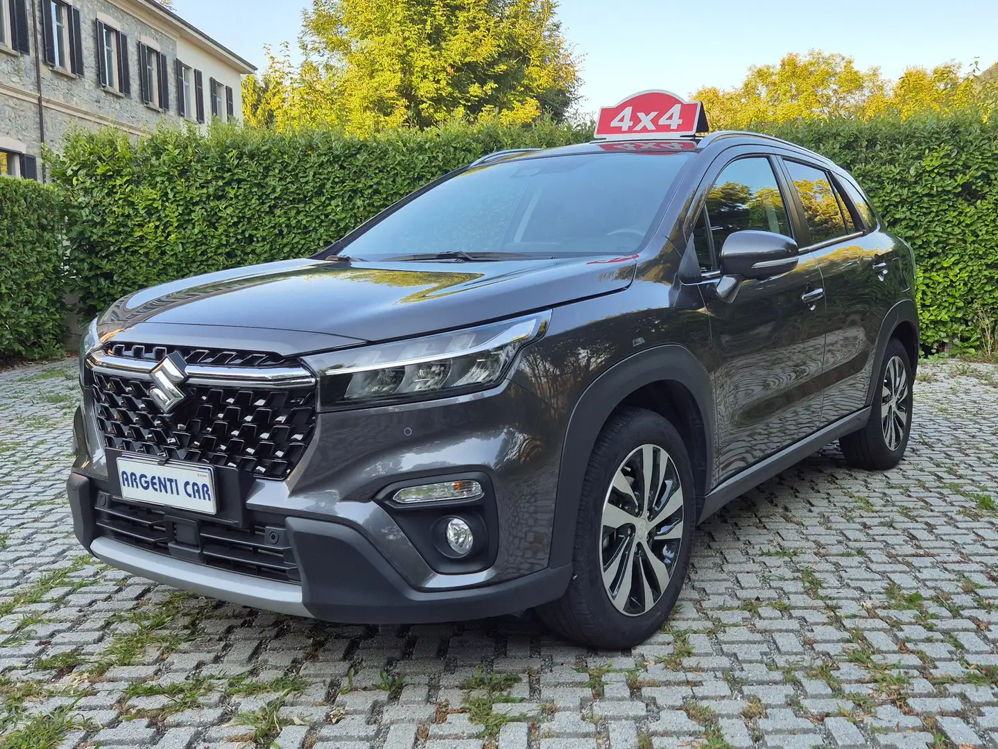 Suzuki SX4 S-Cross S-Cross II1.4h Top+4wd allgrip 129cv 9/22 KM 37000 Gris - 1