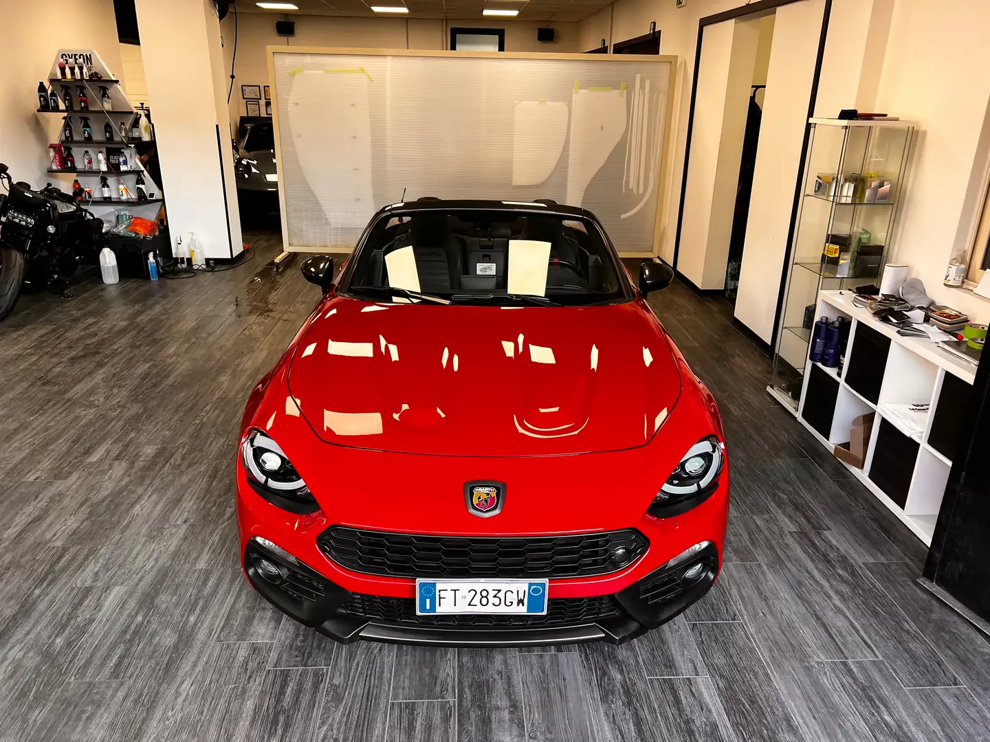 Abarth 124 Spider 124 Spider 1.4 t. m.air GT 170cv my18 NUMERATA Červená - 1