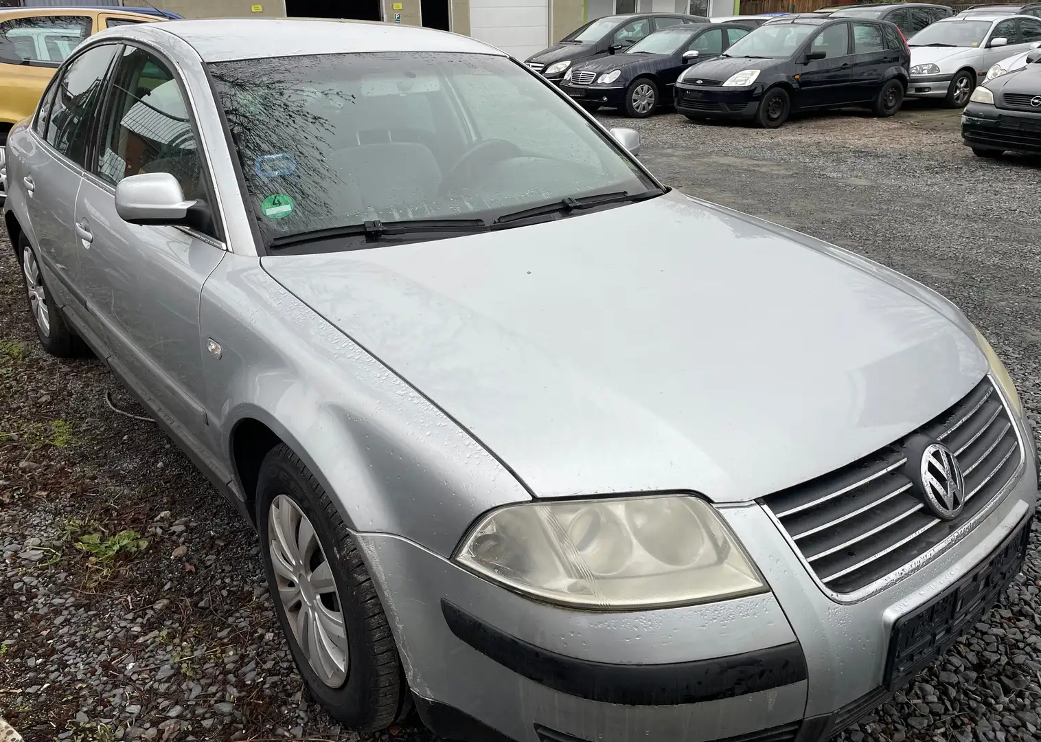 Volkswagen Passat Gris - 1