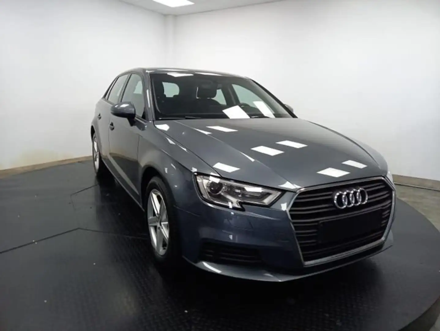 Audi A3 Sportback 35TDI S tronic Gris - 2