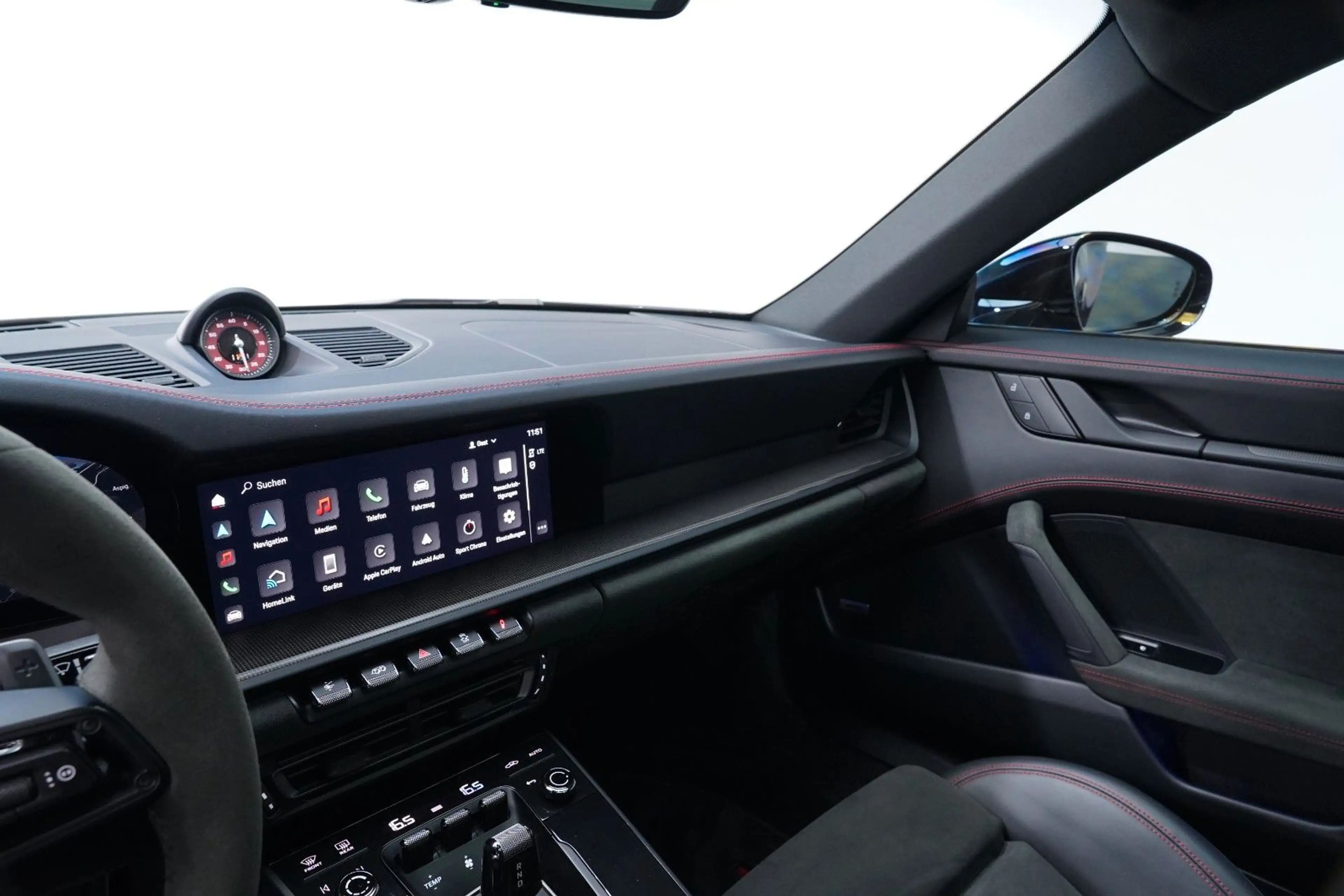 Porsche 992 911 992 GTS Coupé BOSE/LIFT/18-W/INNO-DRIVE/PDLS — photo 10