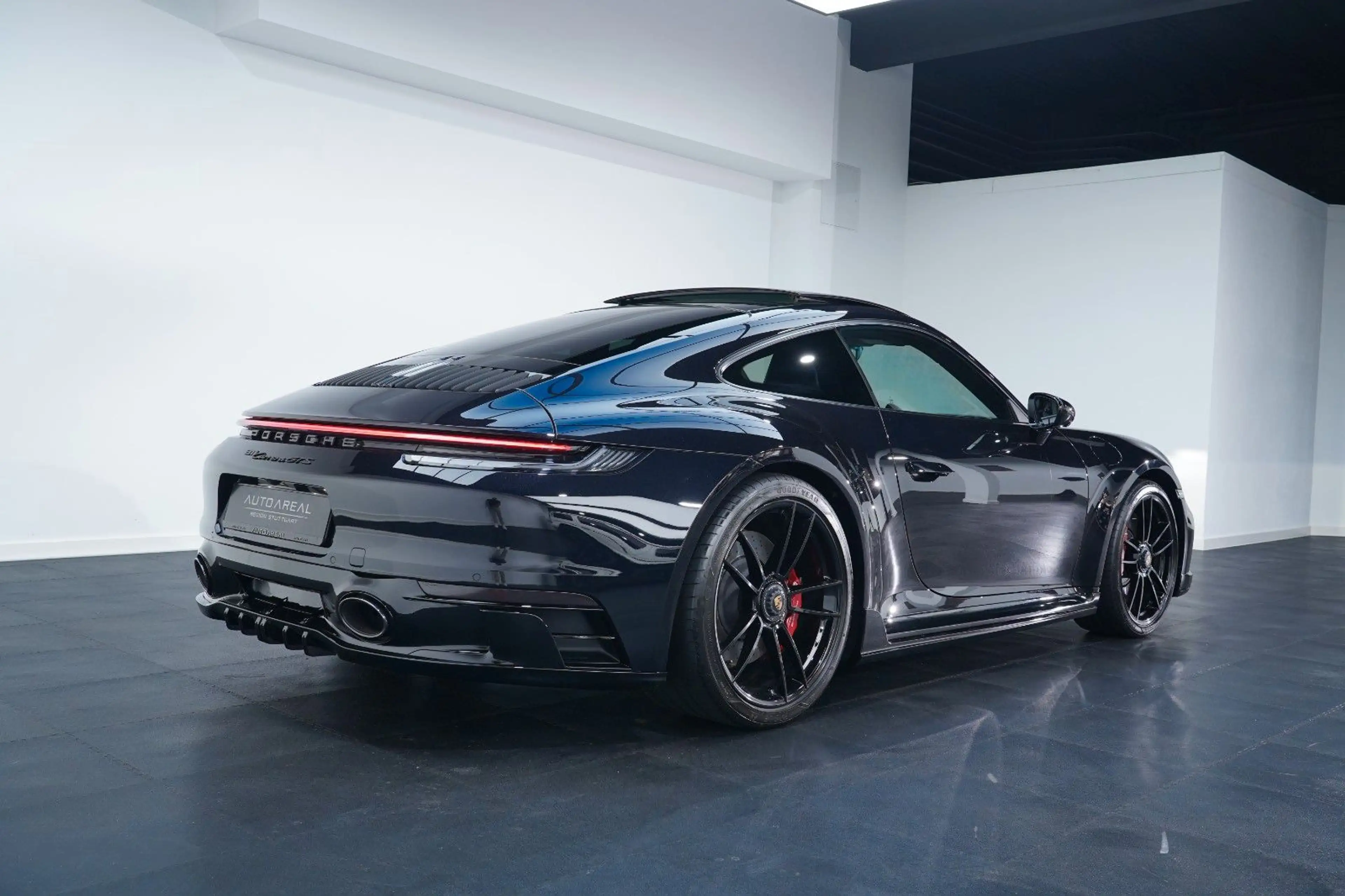 Porsche 992 911 992 GTS Coupé BOSE/LIFT/18-W/INNO-DRIVE/PDLS — photo 3