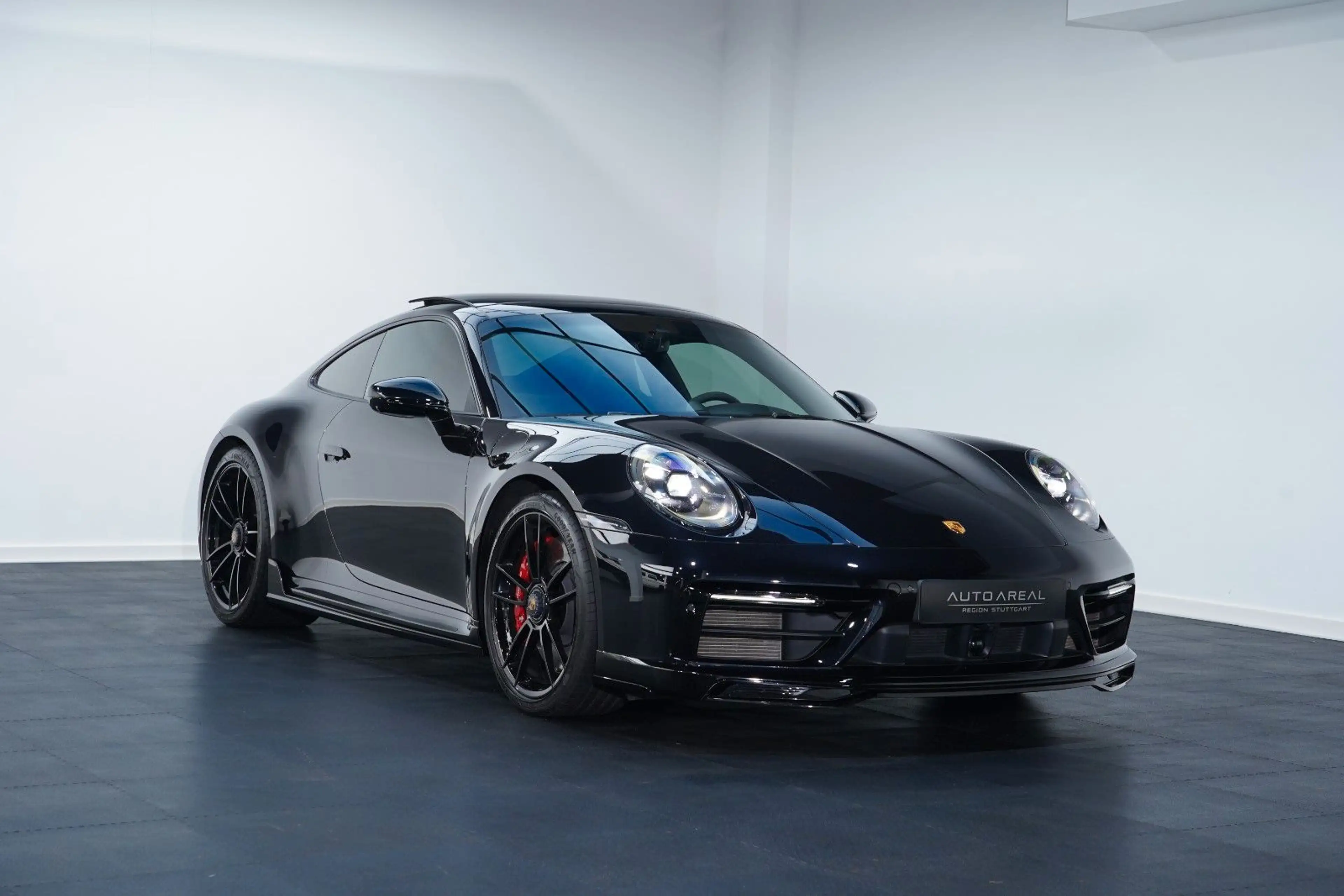 Porsche 992 911 992 GTS Coupé BOSE/LIFT/18-W/INNO-DRIVE/PDLS