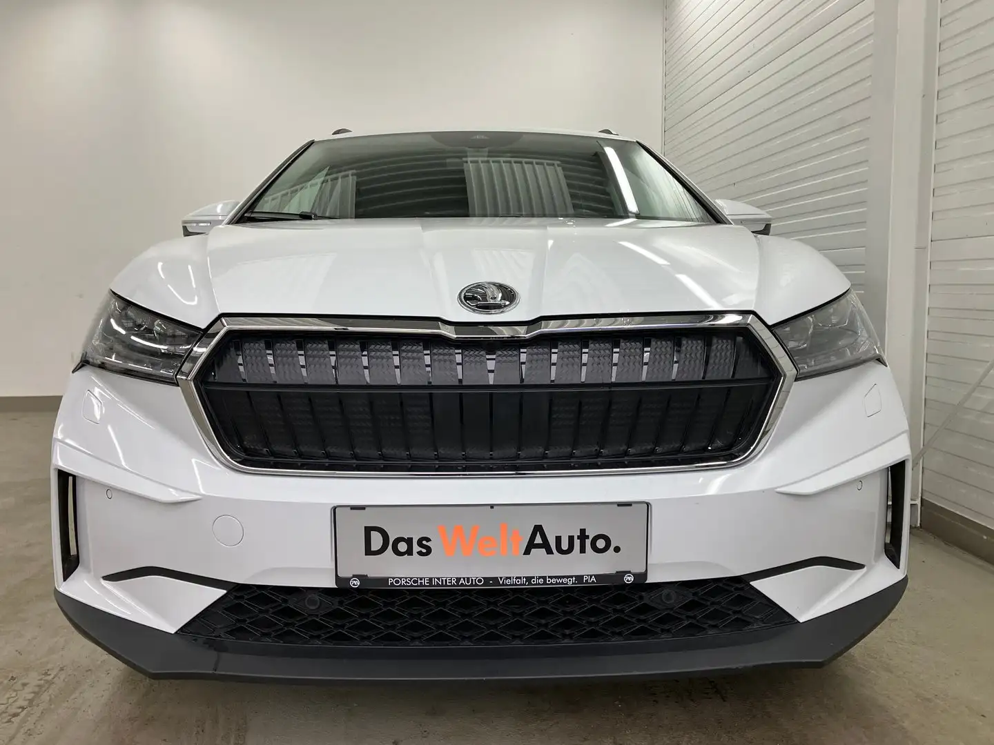 Skoda Enyaq 60 Weiß - 2