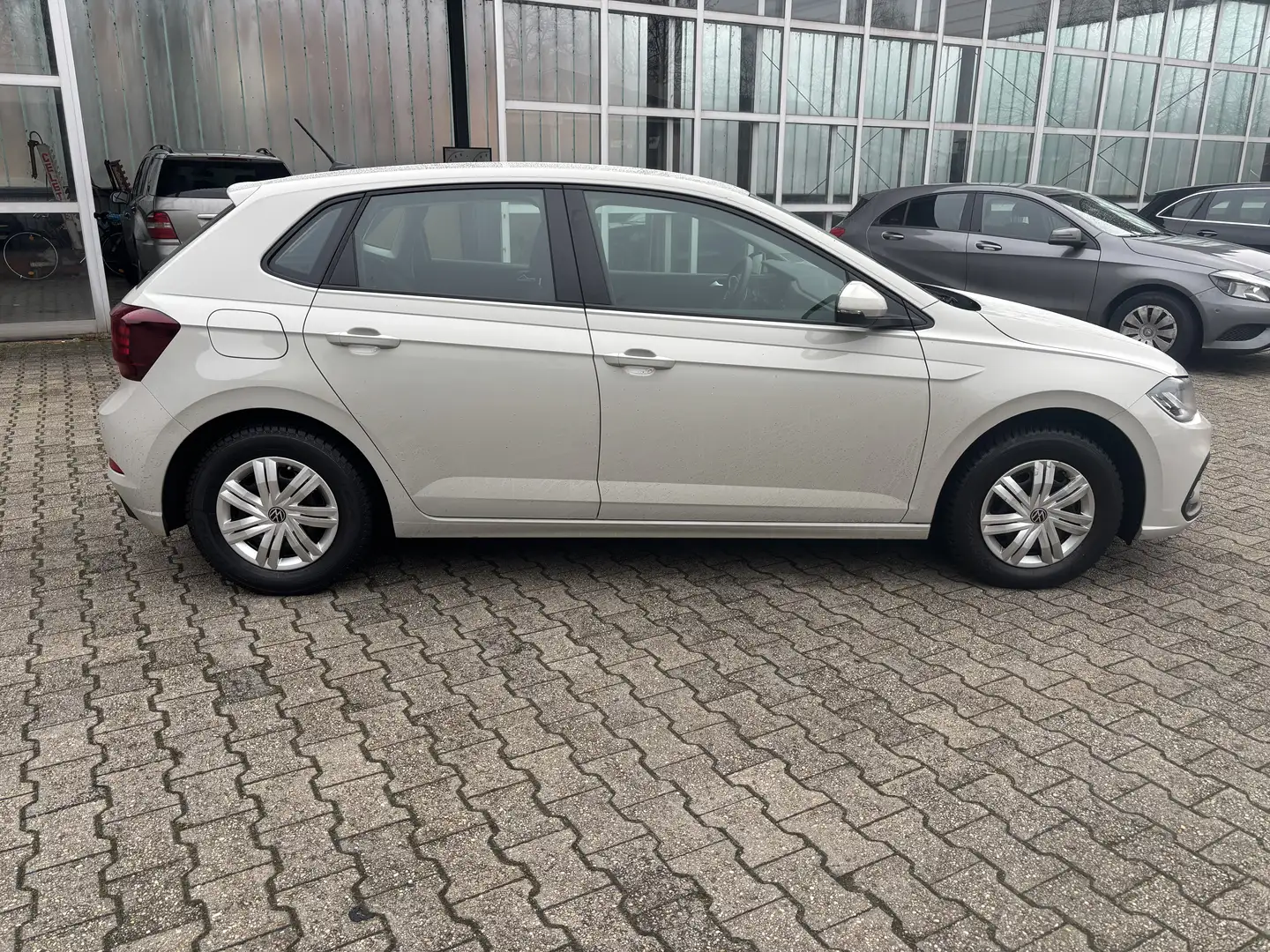 Volkswagen Polo Polo VI 1.0 Life LED Apple CarPlay Beige - 1