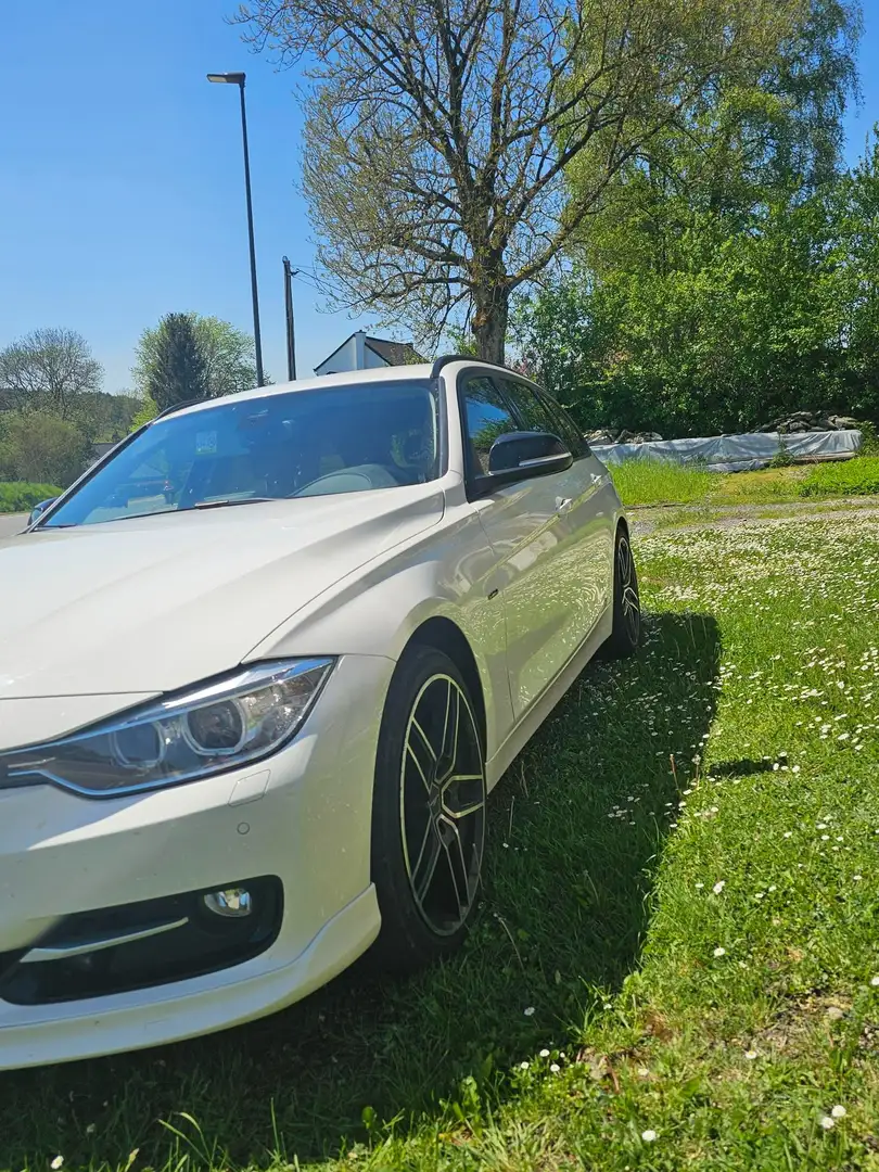 BMW 318 Touring 318 d Blanc - 2