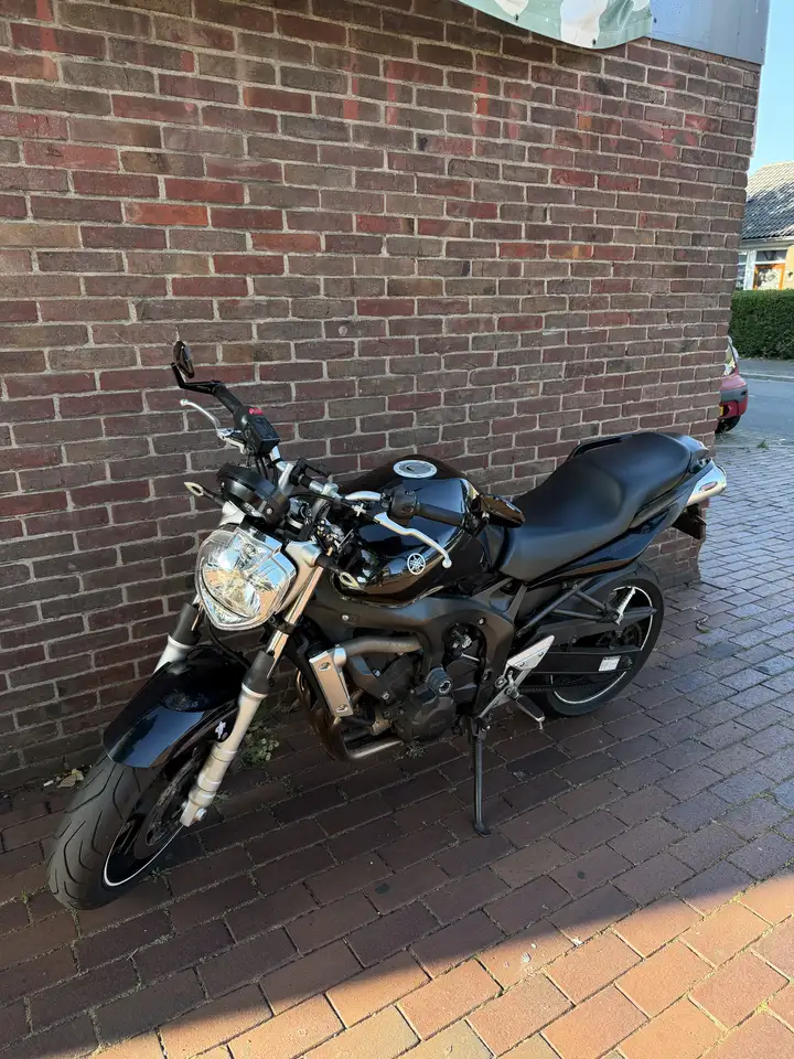 Yamaha FZ 6