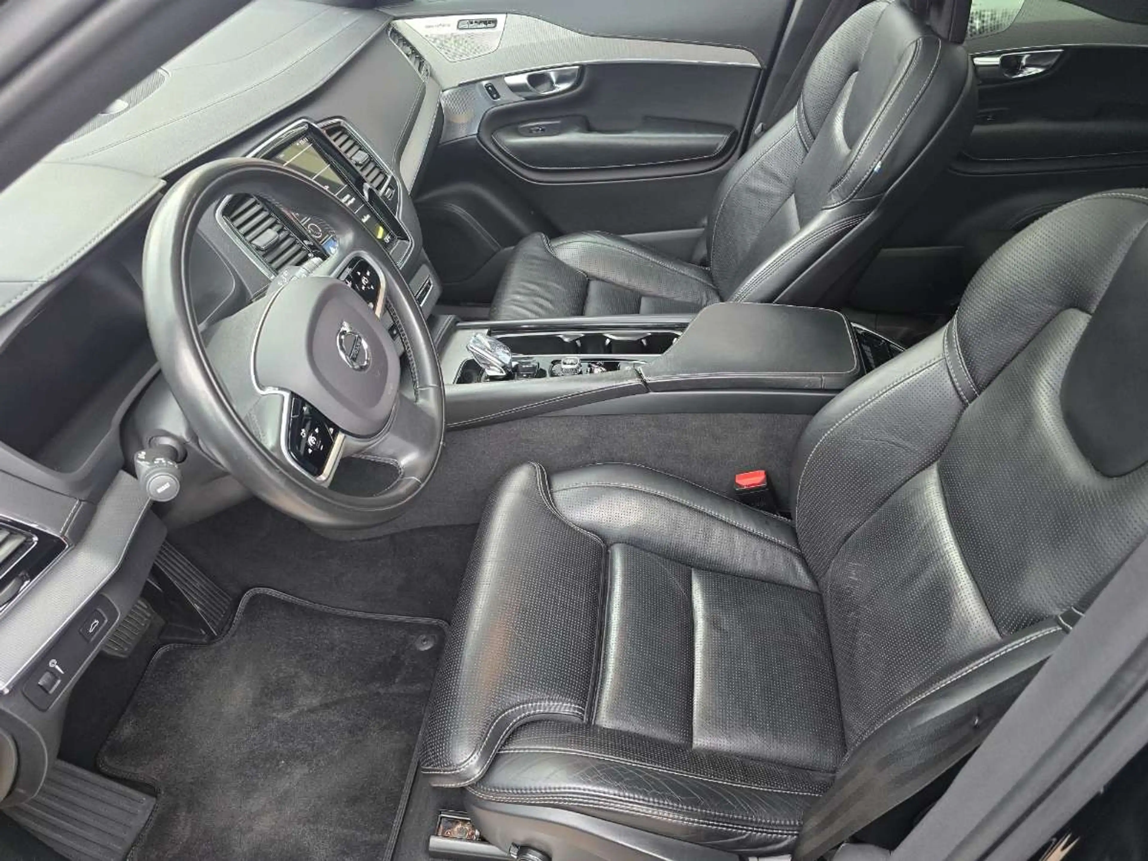 Volvo XC90 AWD Inscription VOLLAUSSTATTUNG MOTOR NEU BEI 5... — photo 7