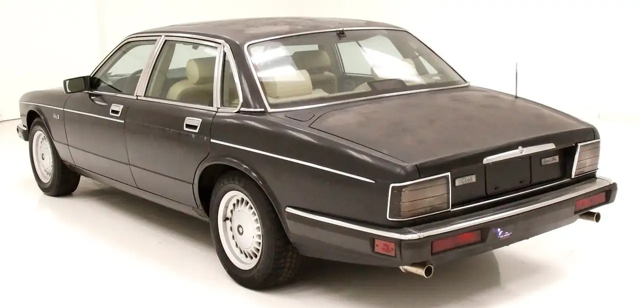 Jaguar XJ6 Vanden Plas, foto 3