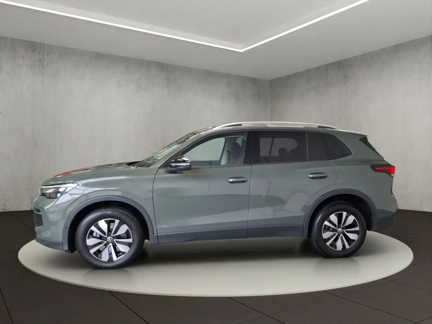 Volkswagen Tiguan Life 2,0 l TDI SCR 4MOTION 142 kW (193 PS Grün - 2