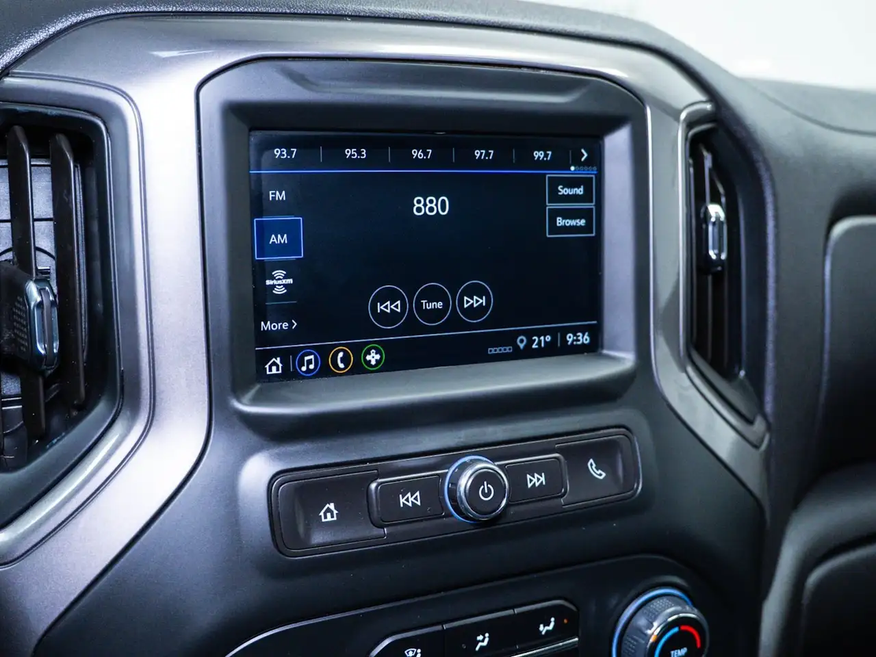 Chevrolet Silverado 1500 снимка Chevrolet Silverado 1500