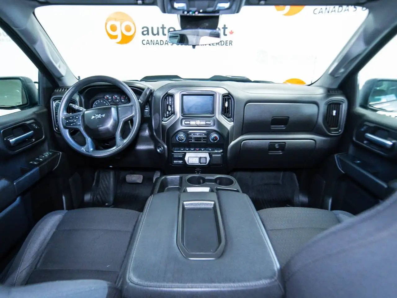 Chevrolet Silverado 1500 снимка Chevrolet Silverado 1500