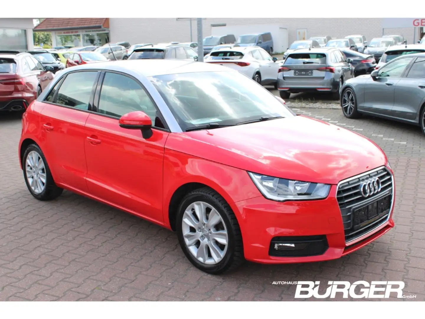 Audi A1 Sportback sport 1.0 TFSI Klimaautom SHZ Temp Tel.- Rot - 1