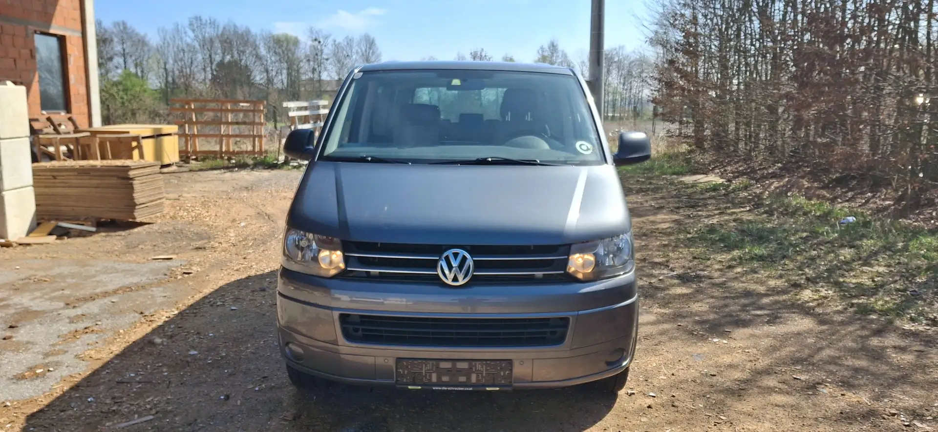 Volkswagen T5 Multivan ALLRAD 140PS STDHZG SIHZG Grau - 2