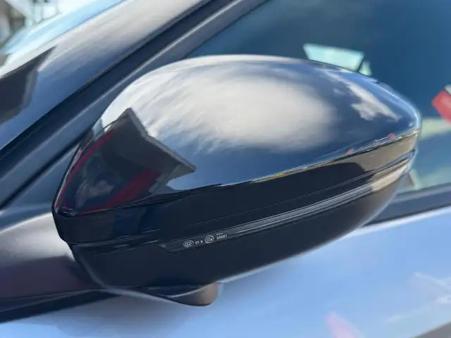 Opel Corsa view 9