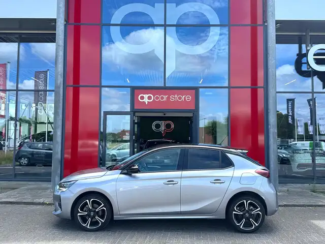 Opel Corsa view 8