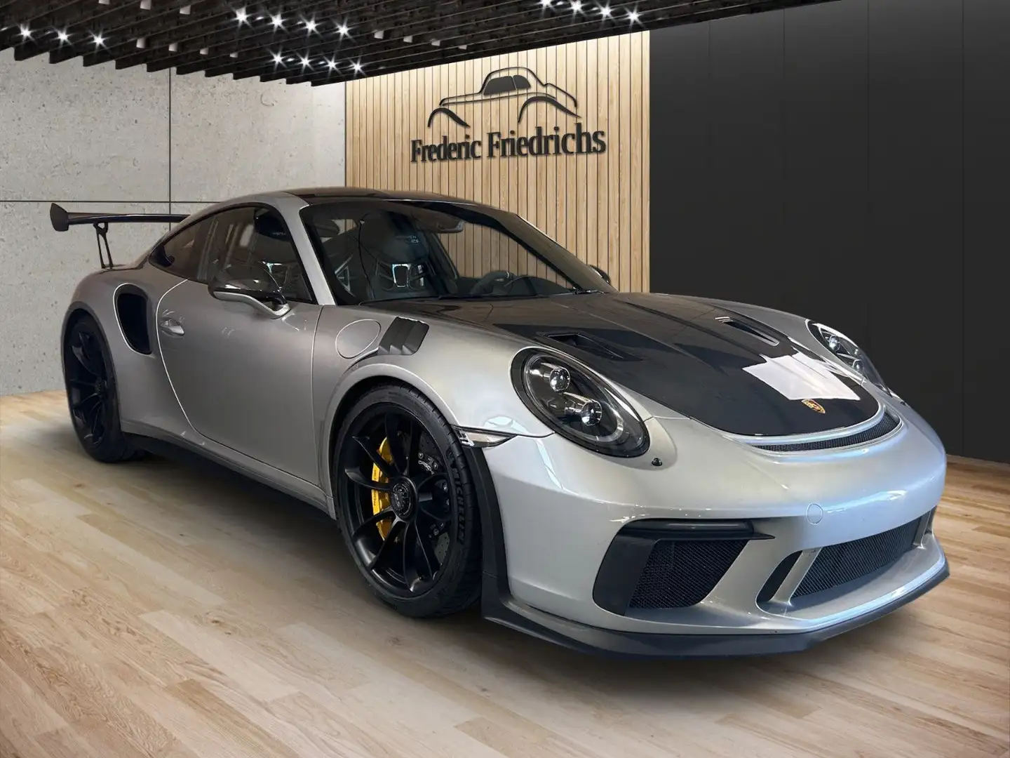Porsche 911 GT3 RS Weissach Carbon Lift Bose Kamera Gümüş rengi - 2