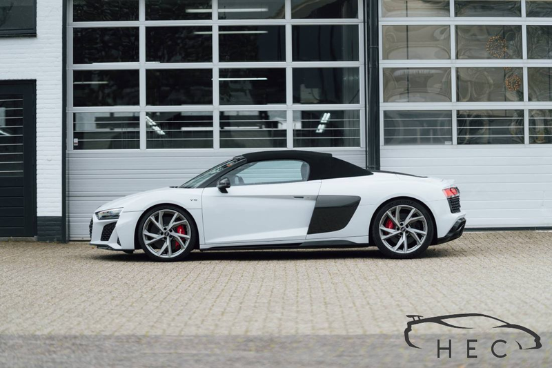 Audi R8 Spyder - RWD 5.2 — photo 16