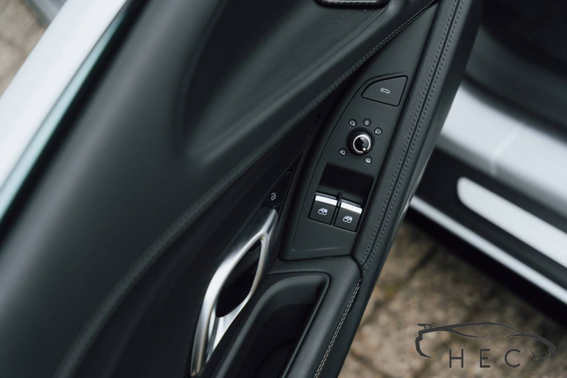 Audi R8 Spyder - RWD 5.2 — photo 20