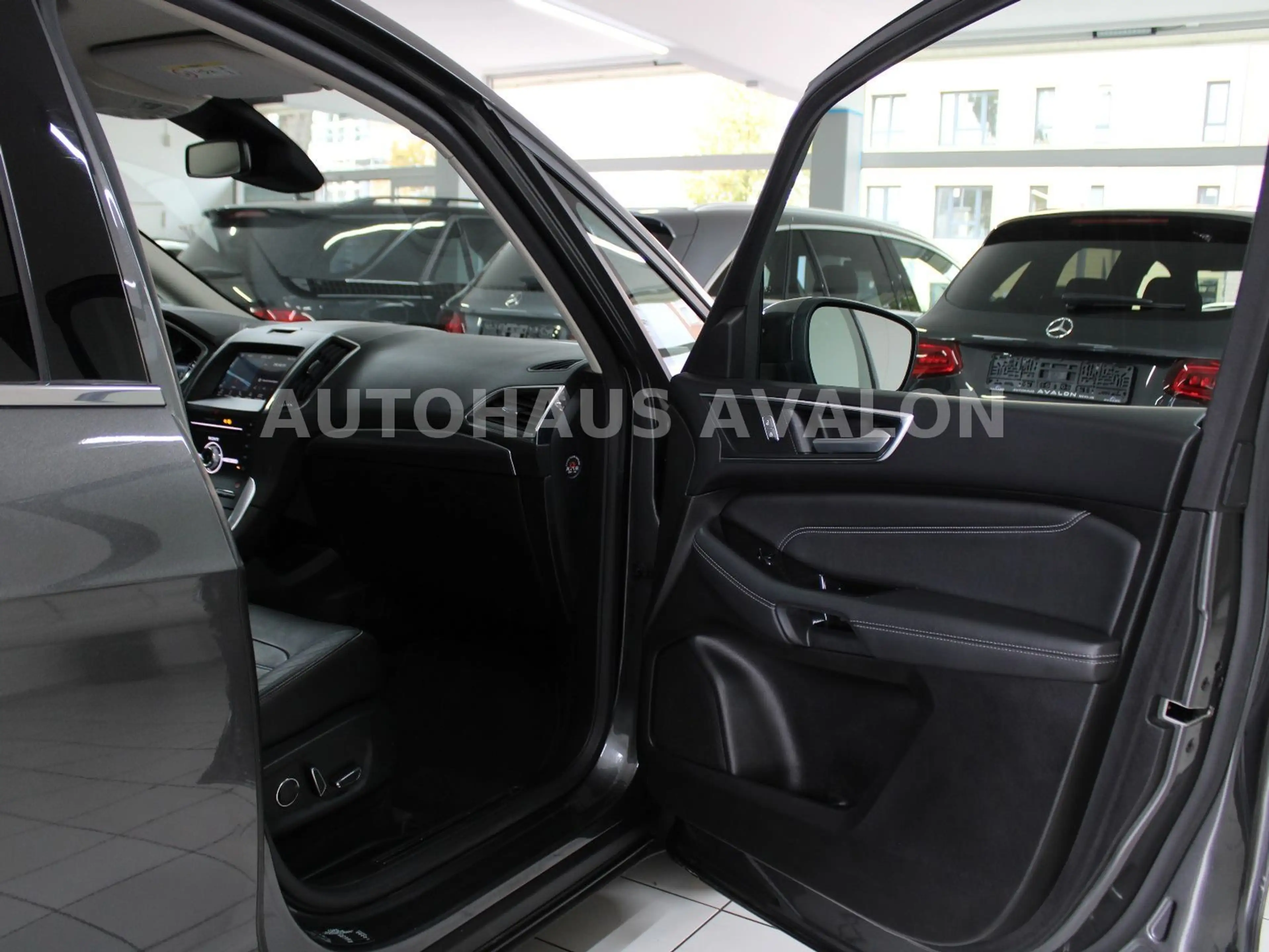 Ford Galaxy 2.0 AWD TITANIUM*7-SITZER~LEDER~PANO~AHK — photo 14