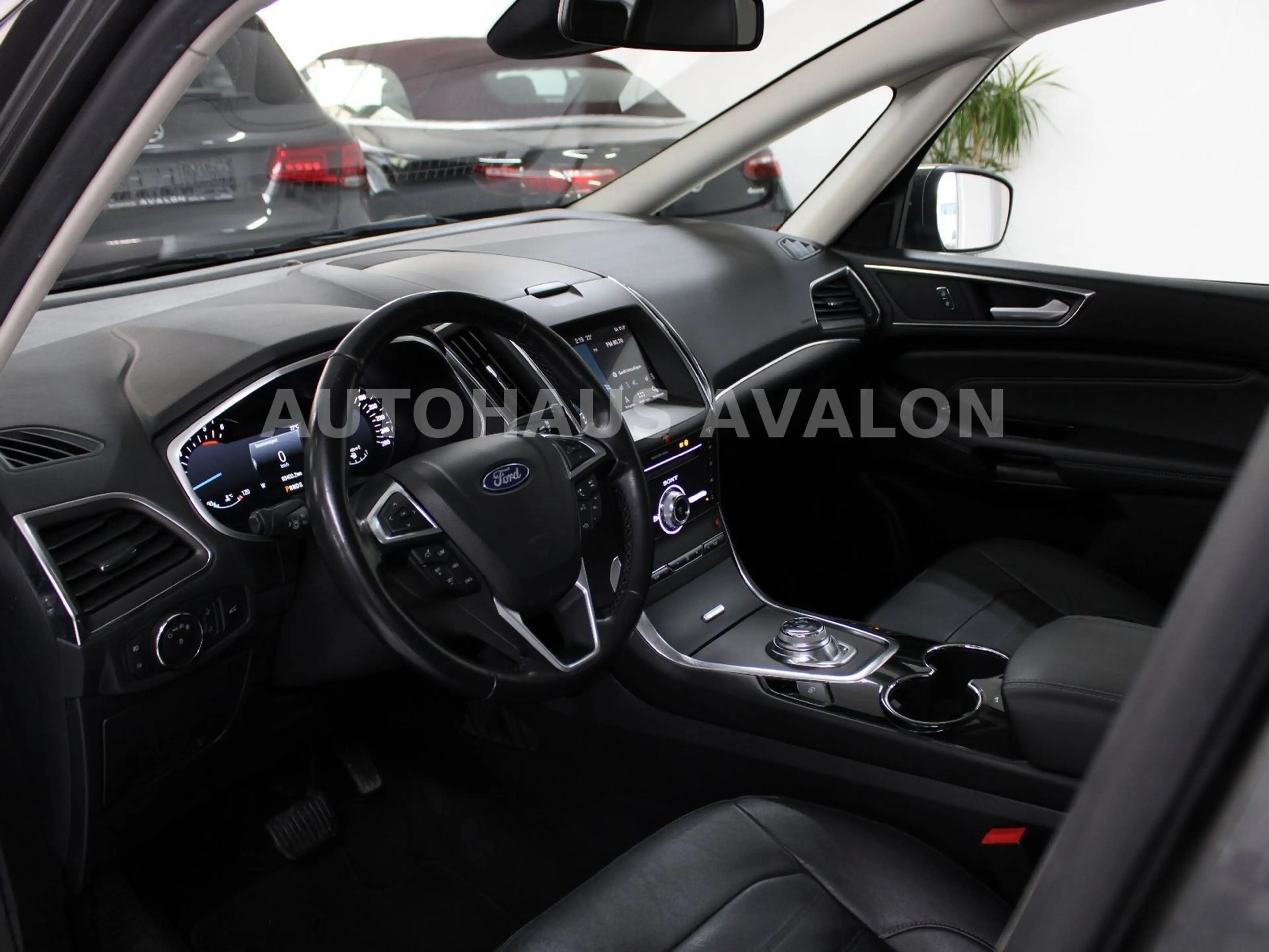 Ford Galaxy 2.0 AWD TITANIUM*7-SITZER~LEDER~PANO~AHK — photo 12