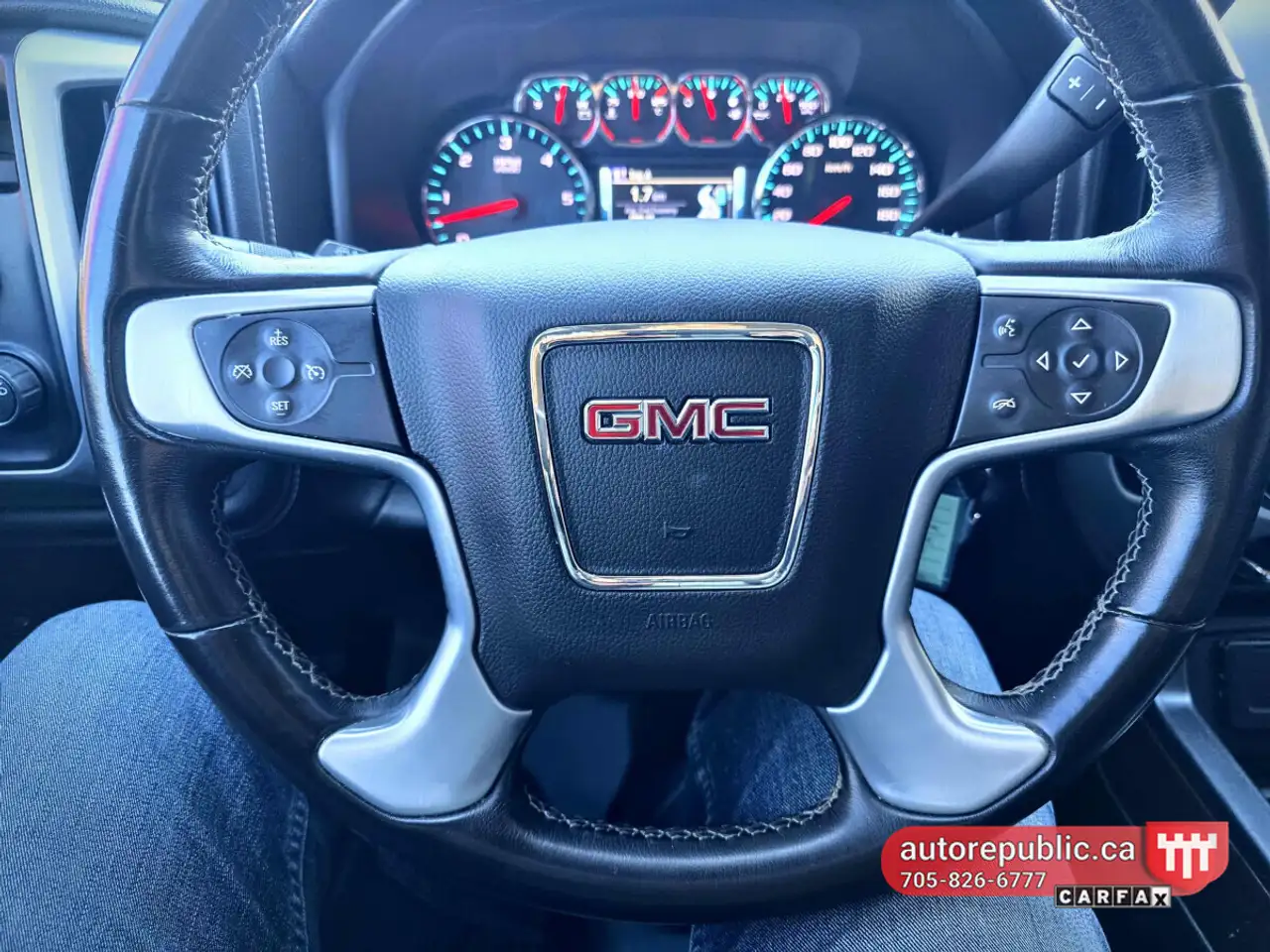 GMC Sierra 1500 снимка GMC Sierra 1500