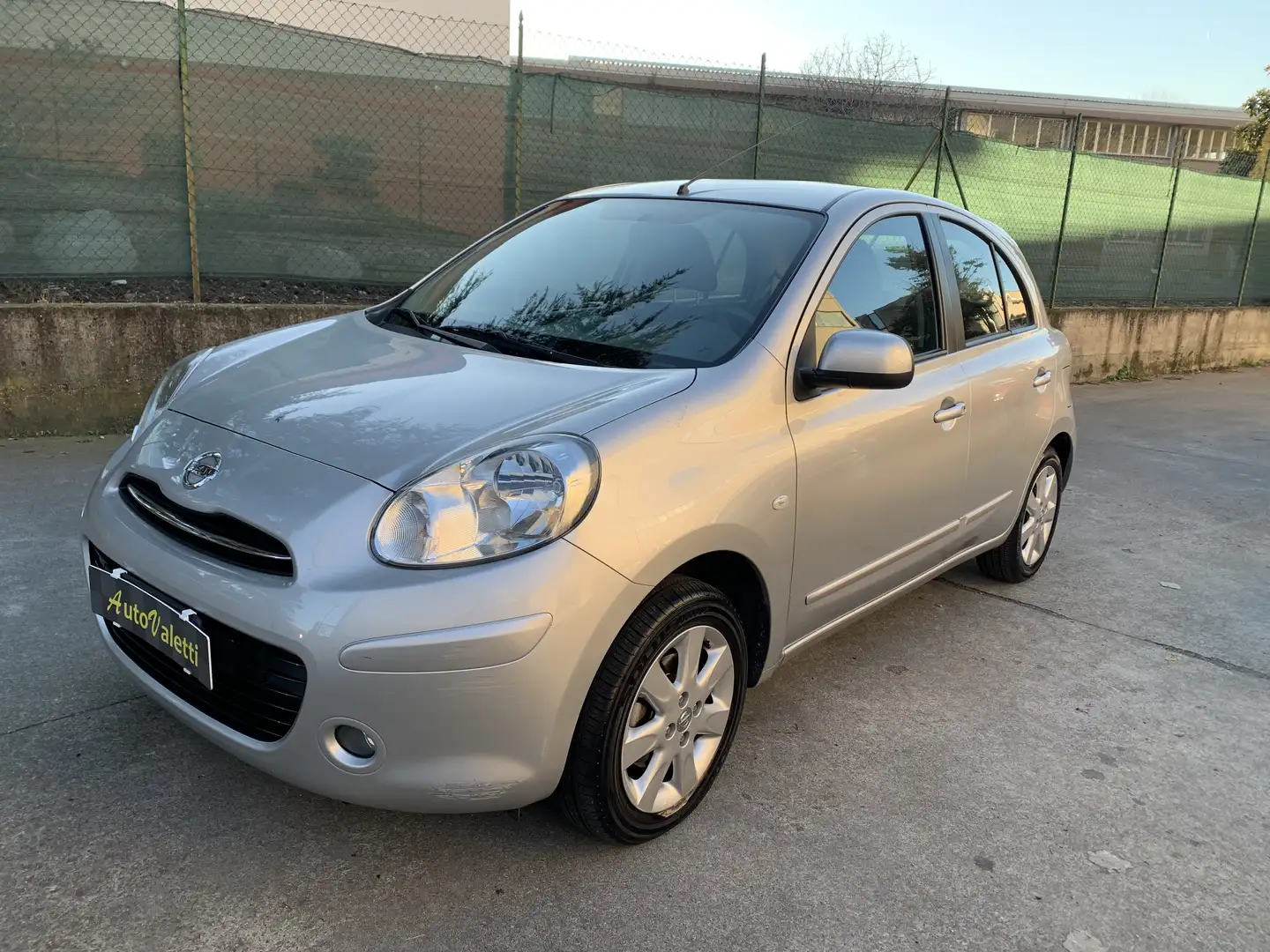 Nissan Micra 5p 1.2 Automatica - 1